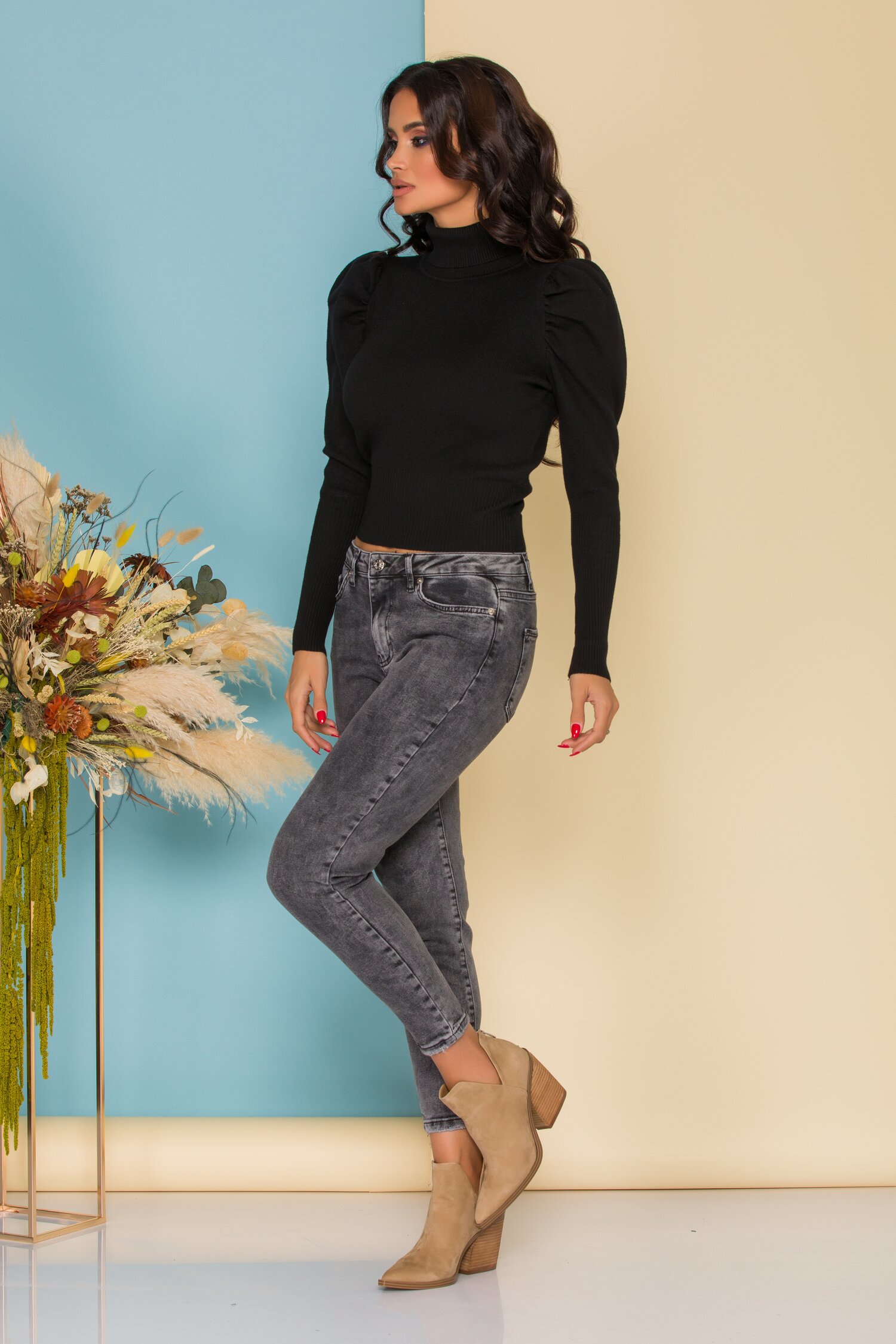 Blugi Jelly gri conici cu aspect prespalat