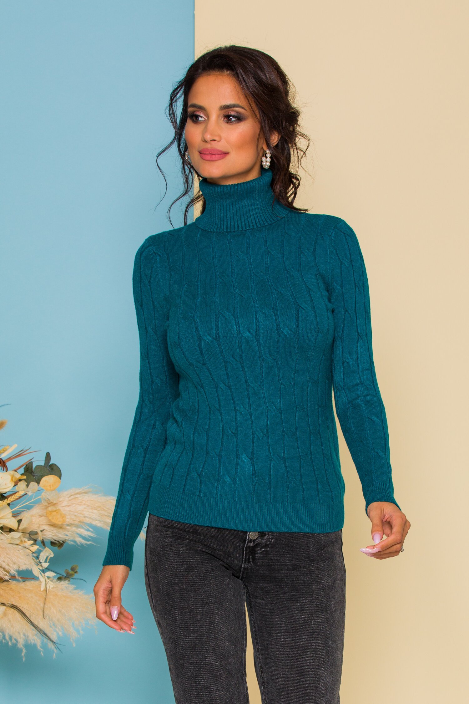 Bluza Alia turcoaz din tricot cu model in relief