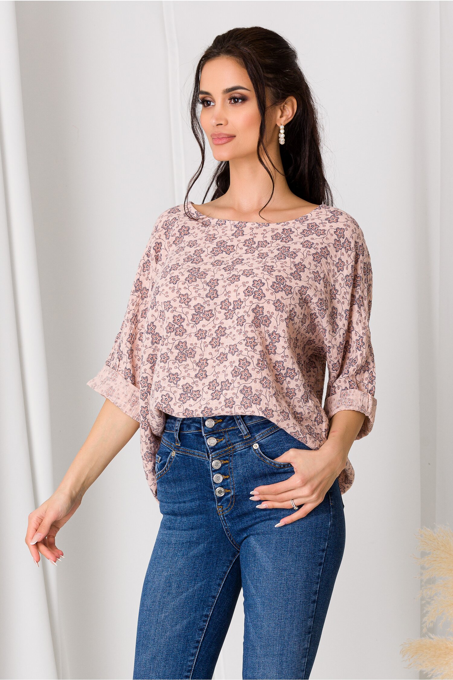 Bluza dori roz cu floricele