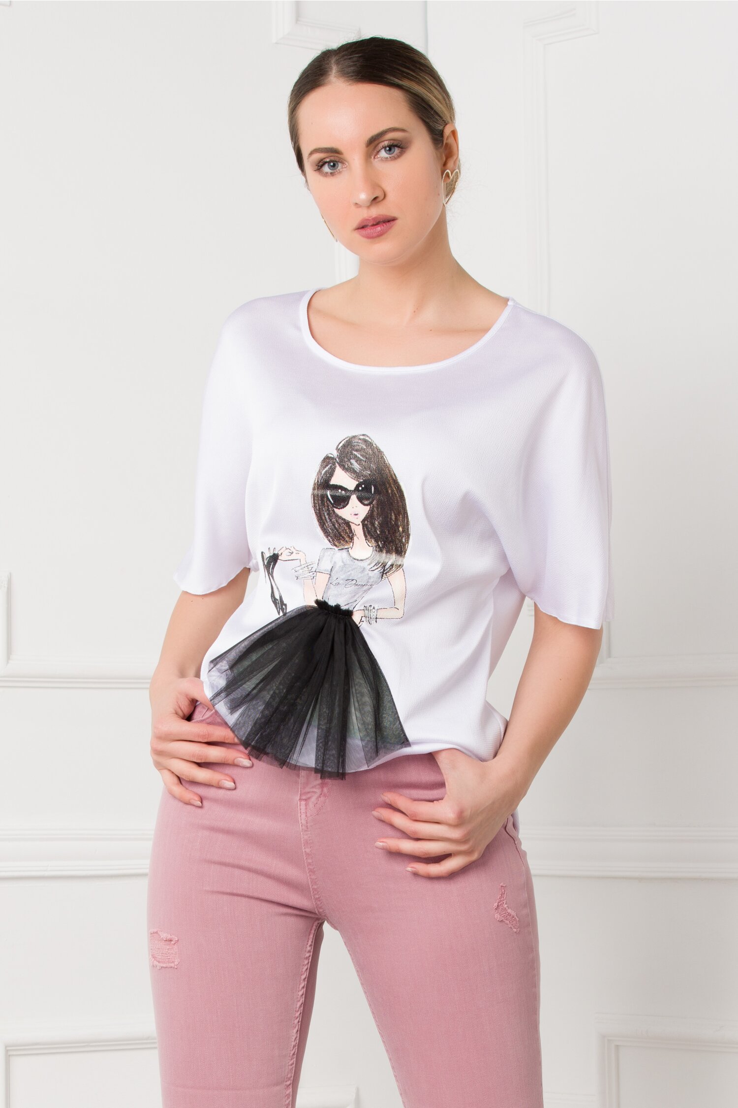 Bluza LaDonna alba cu imprimeu fashion girl