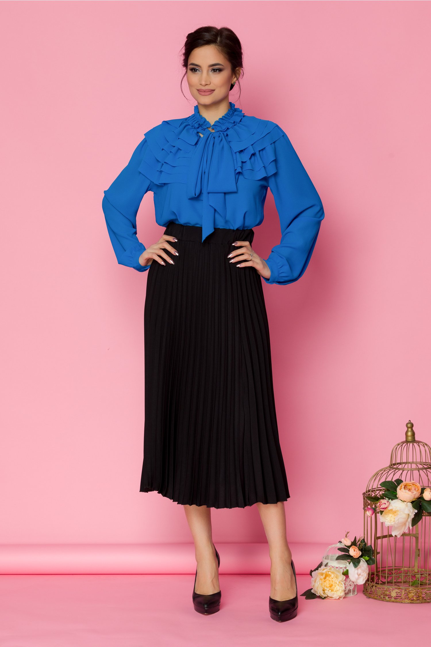 Fusta Besty midi neagra cu pliuri si elastic lat in talie