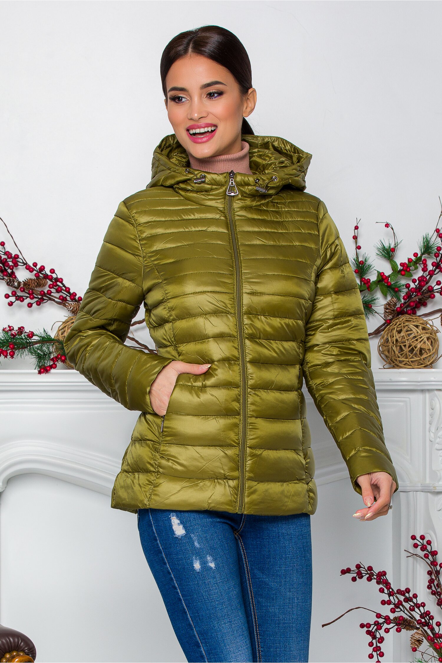 Geaca Lory olive cu aspect matlasat