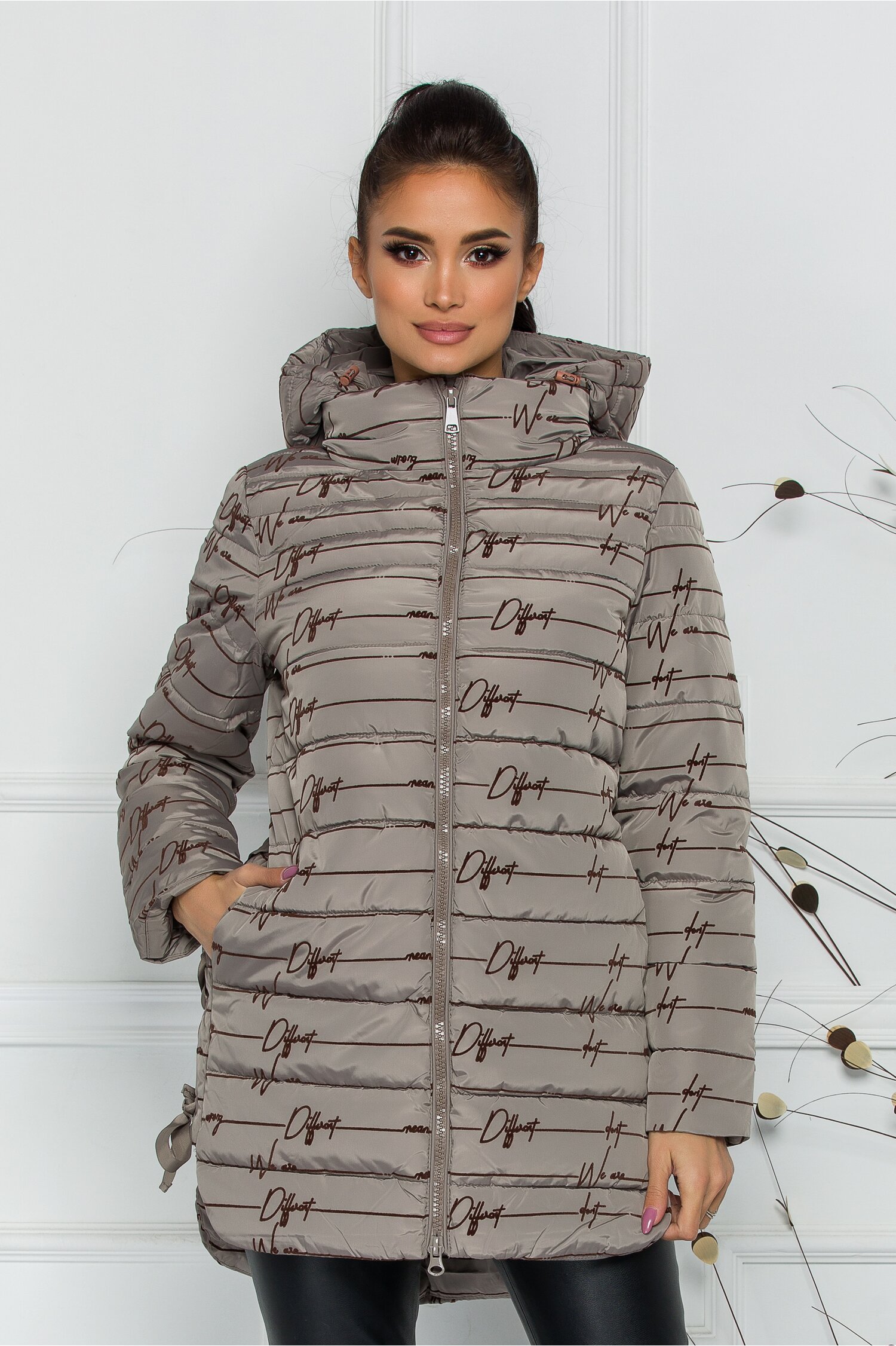 Geaca We Are bej cu panglica in laterale