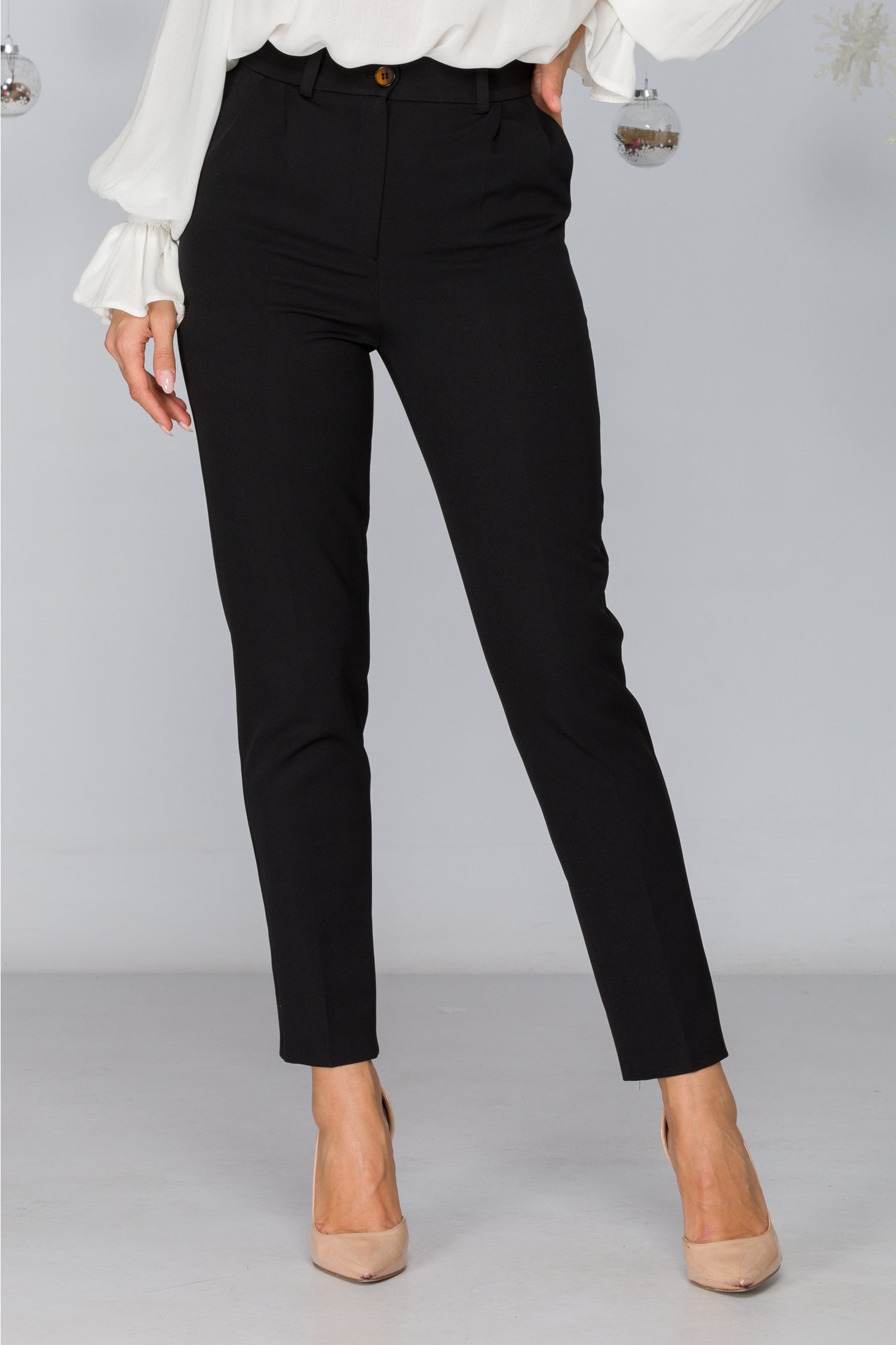 Pantaloni Moze negri conici cu pliuri eleganti