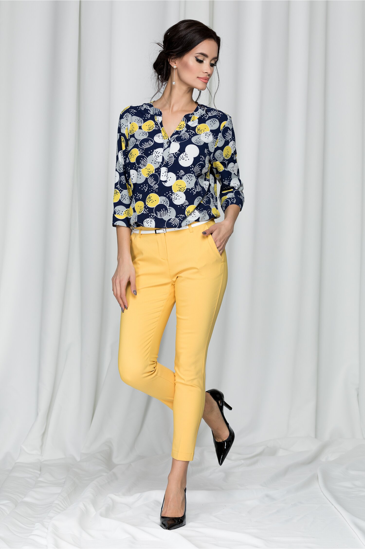 Pantaloni tina office galbeni cu dunga