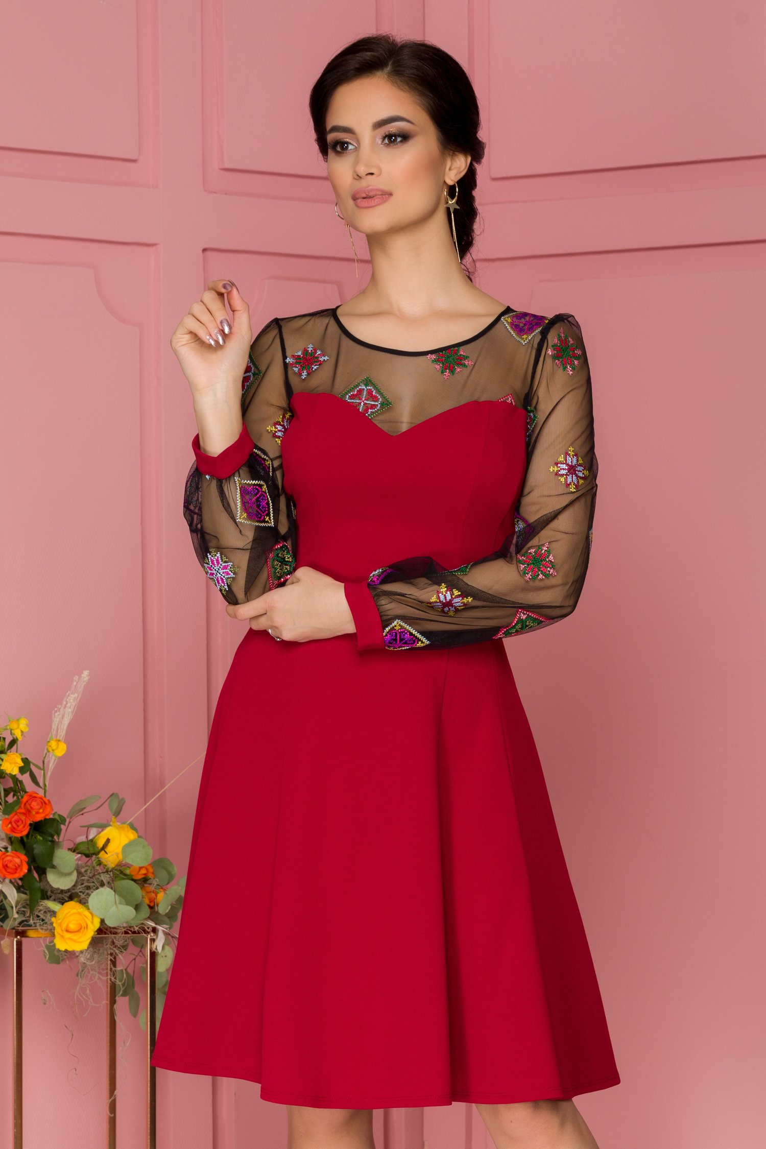 Rochie Adda bordo cu broderie traditionala pe maneci si decolteu