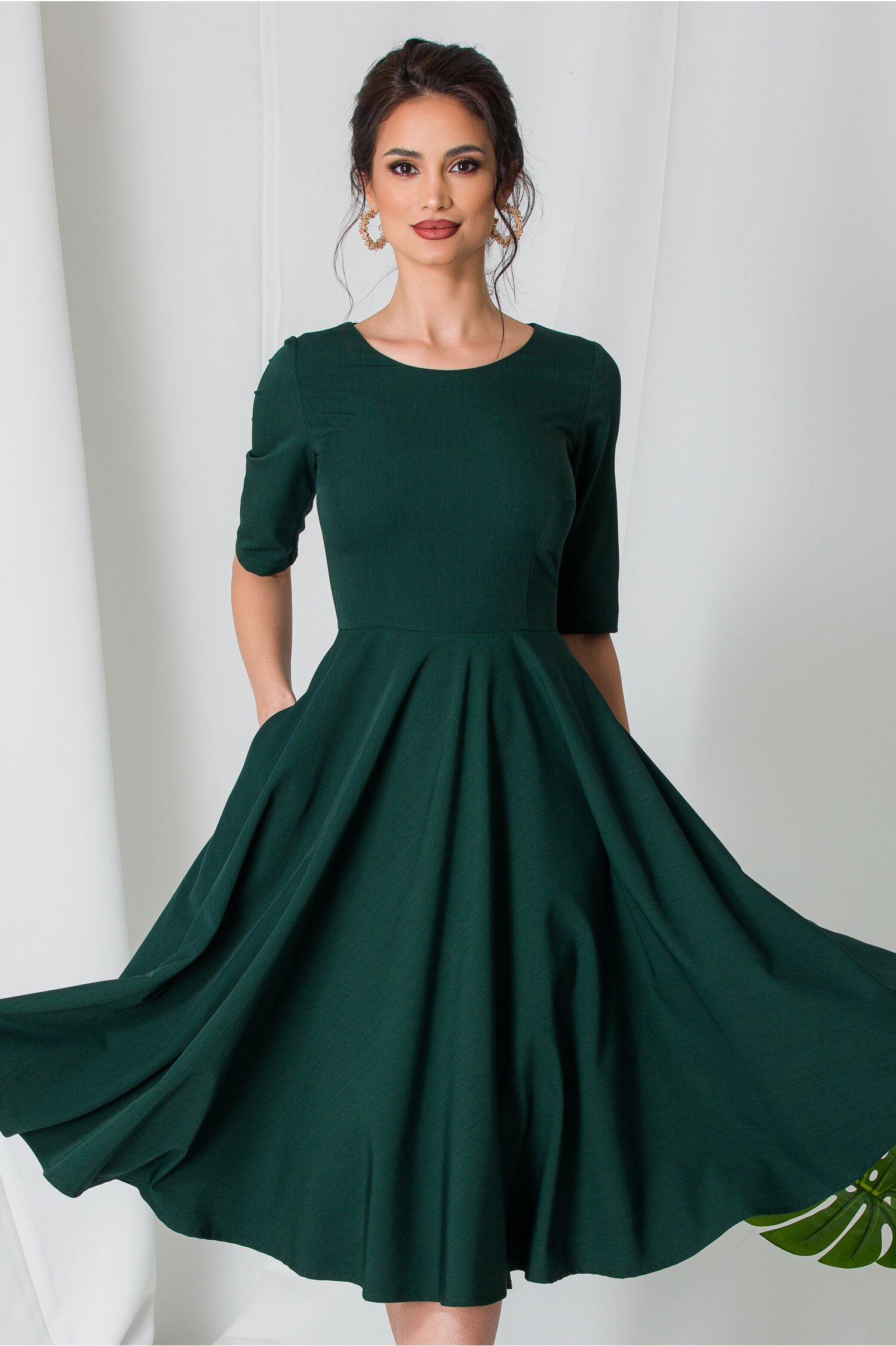 Rochie Aida verde midi clos