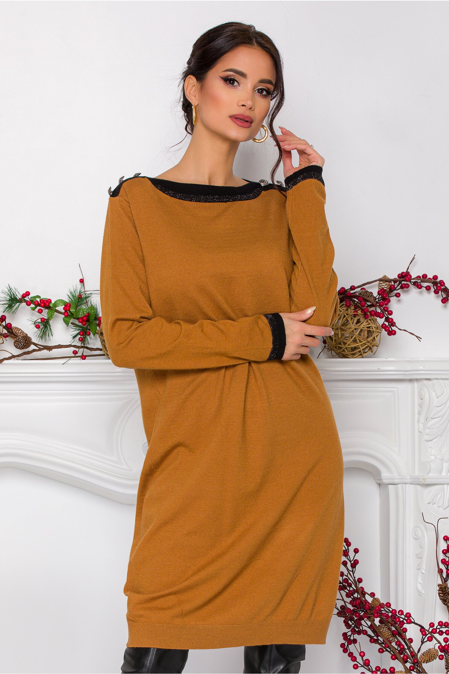 Rochie Alexa camel din tricot cu nasturi decorativi la umeri