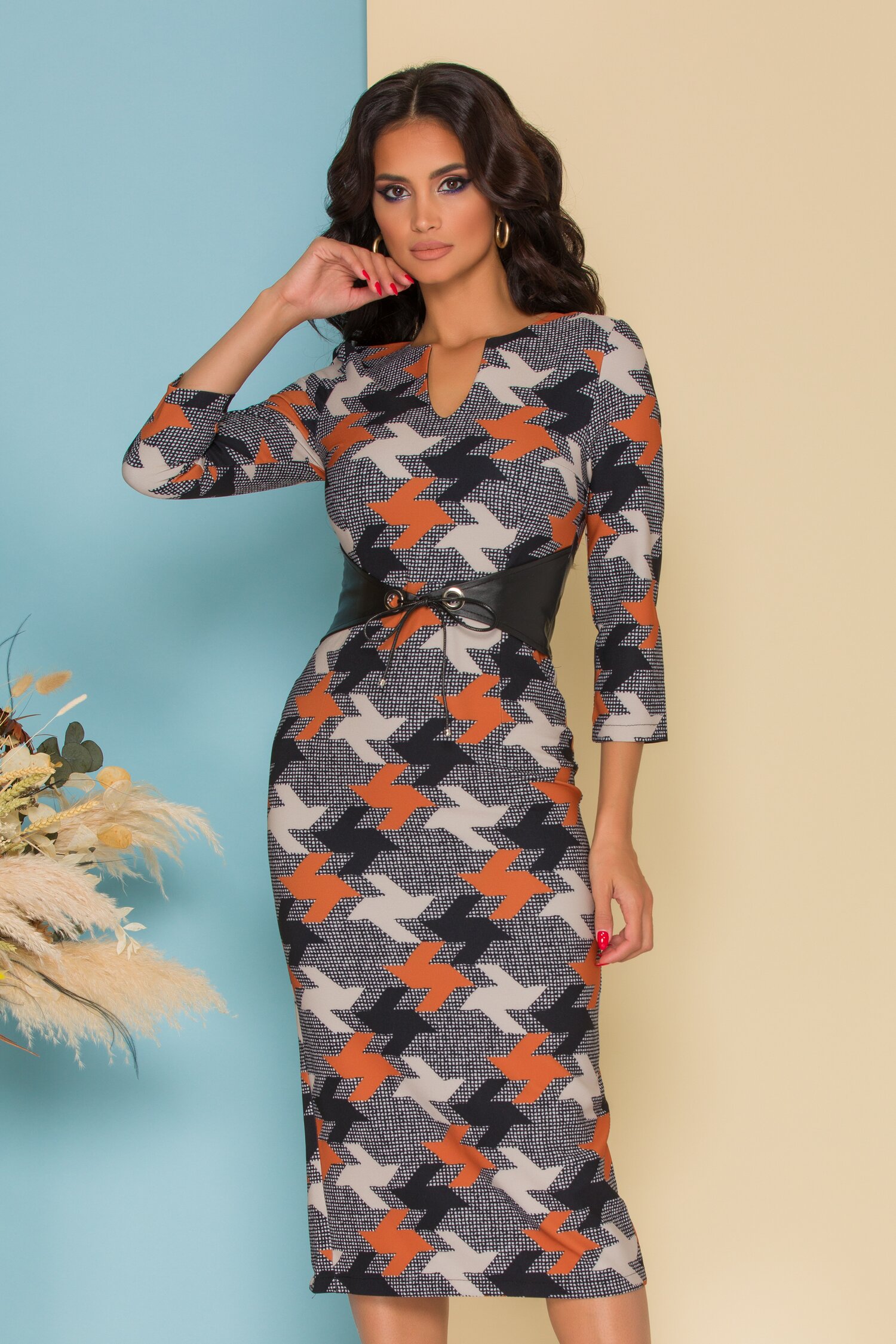 Rochie Alexa cu imprimeu divers si picior de cocos orange