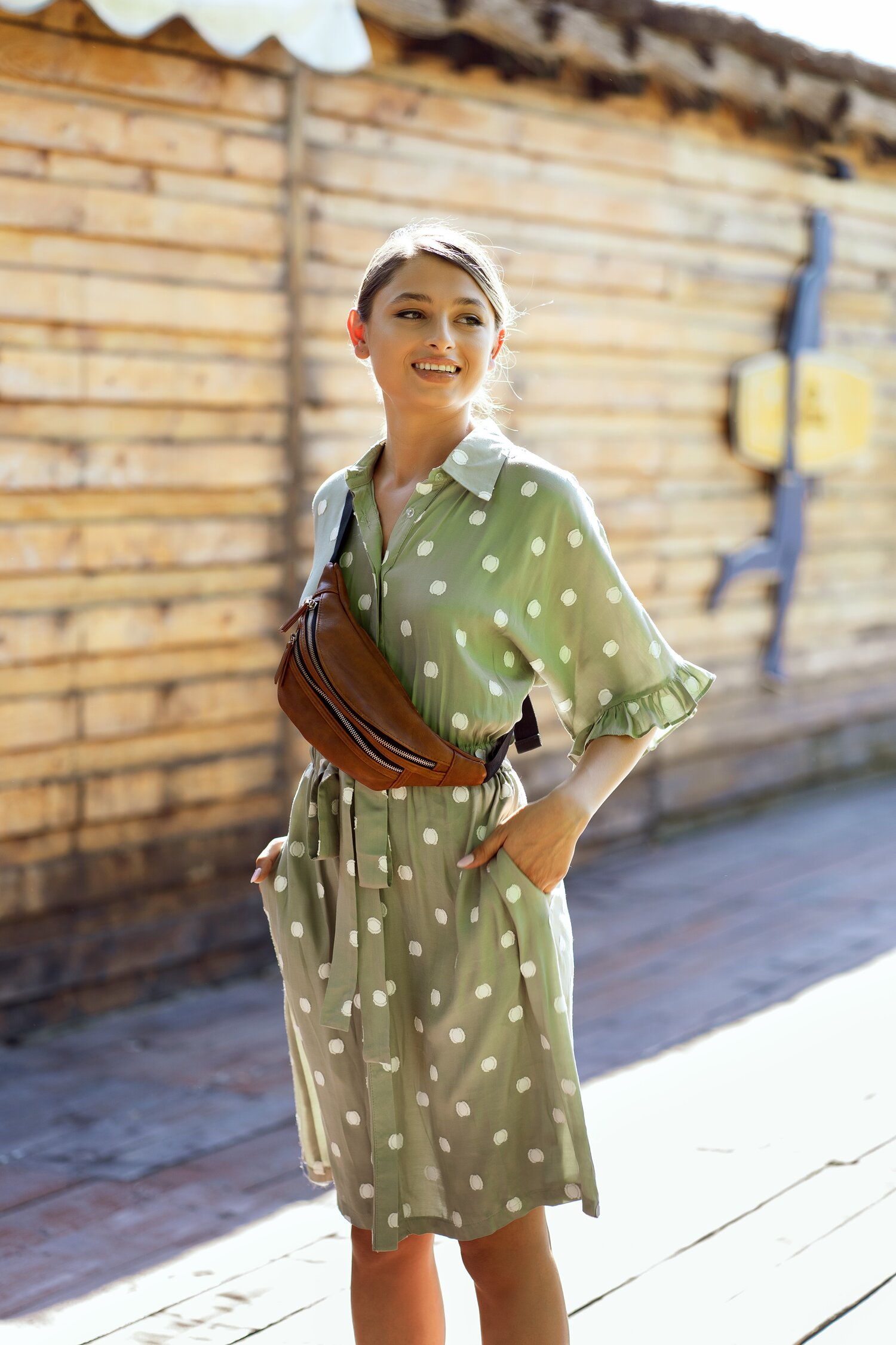 Rochie axi kaki cu buline