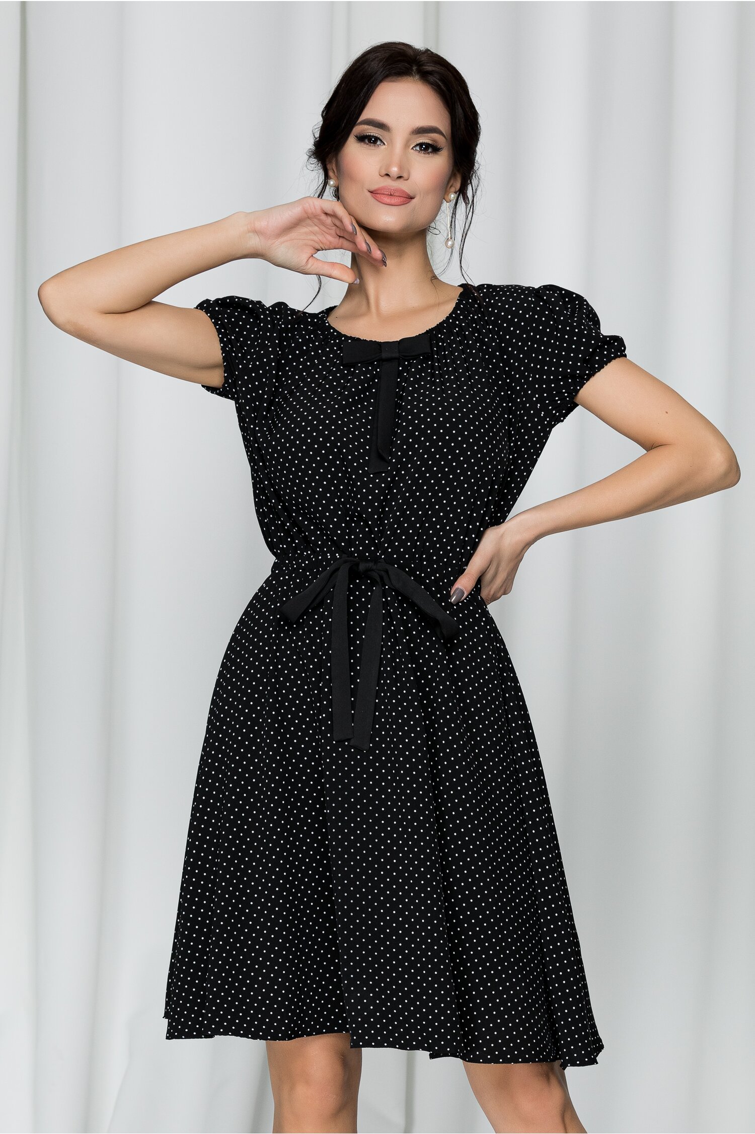 Rochie Belina neagra cu mini buline albe