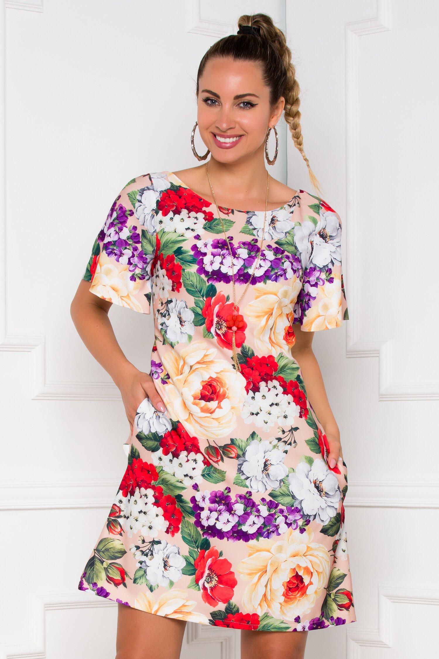 Rochie Bella bej cu imprimeu floral multicolor