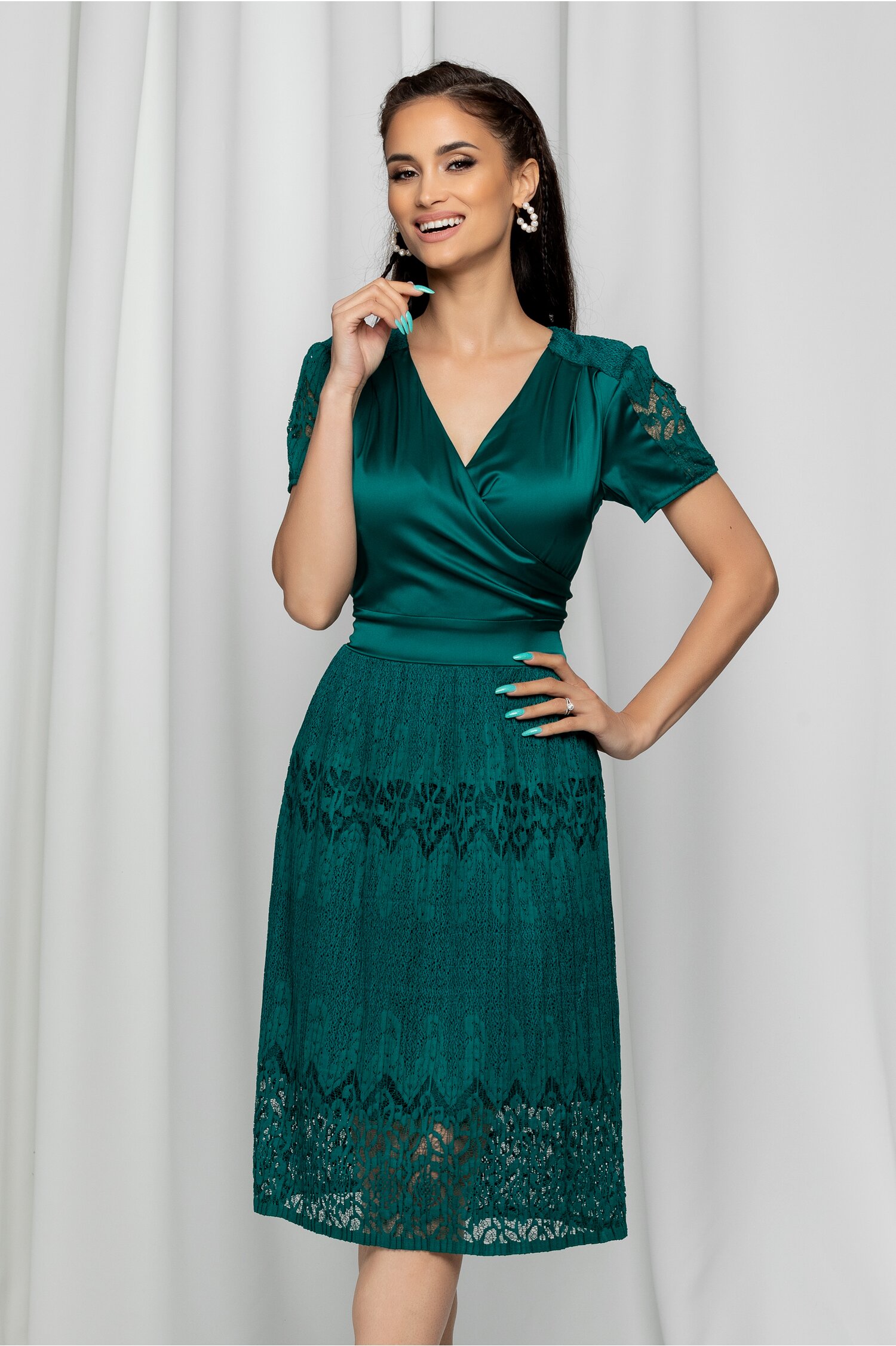 Rochie ella collection fleur verde smarald cu decolteu petrecut