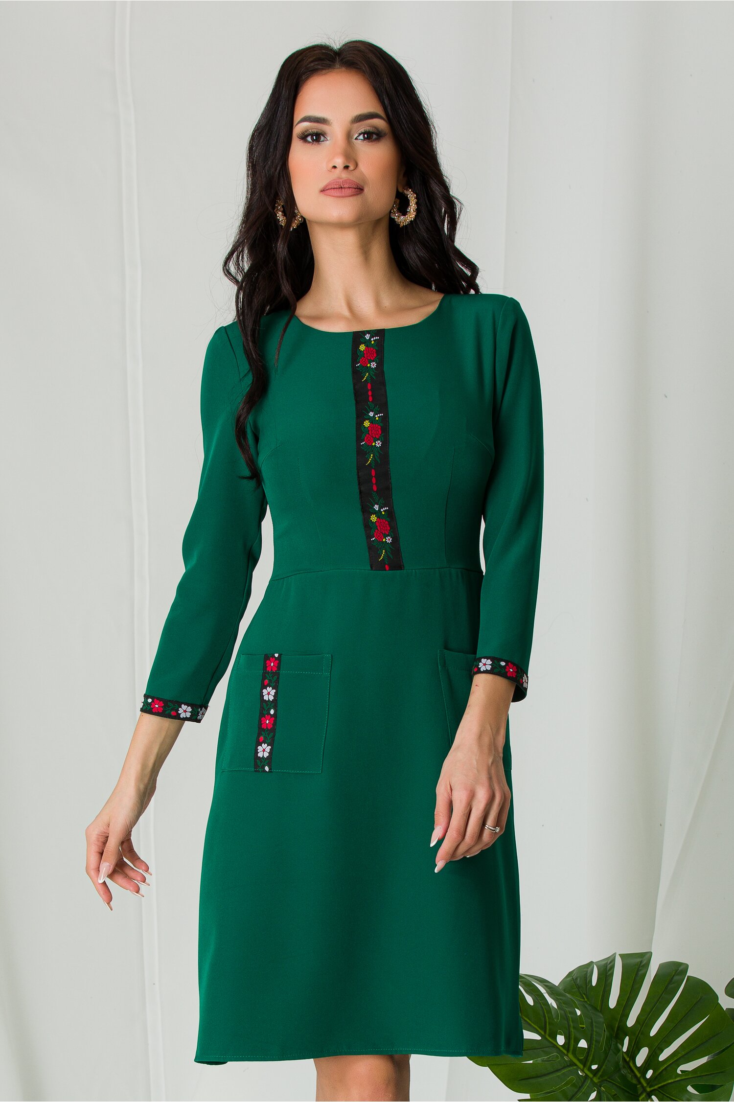 Rochie ella collection ilinca verde cu benzi decorative