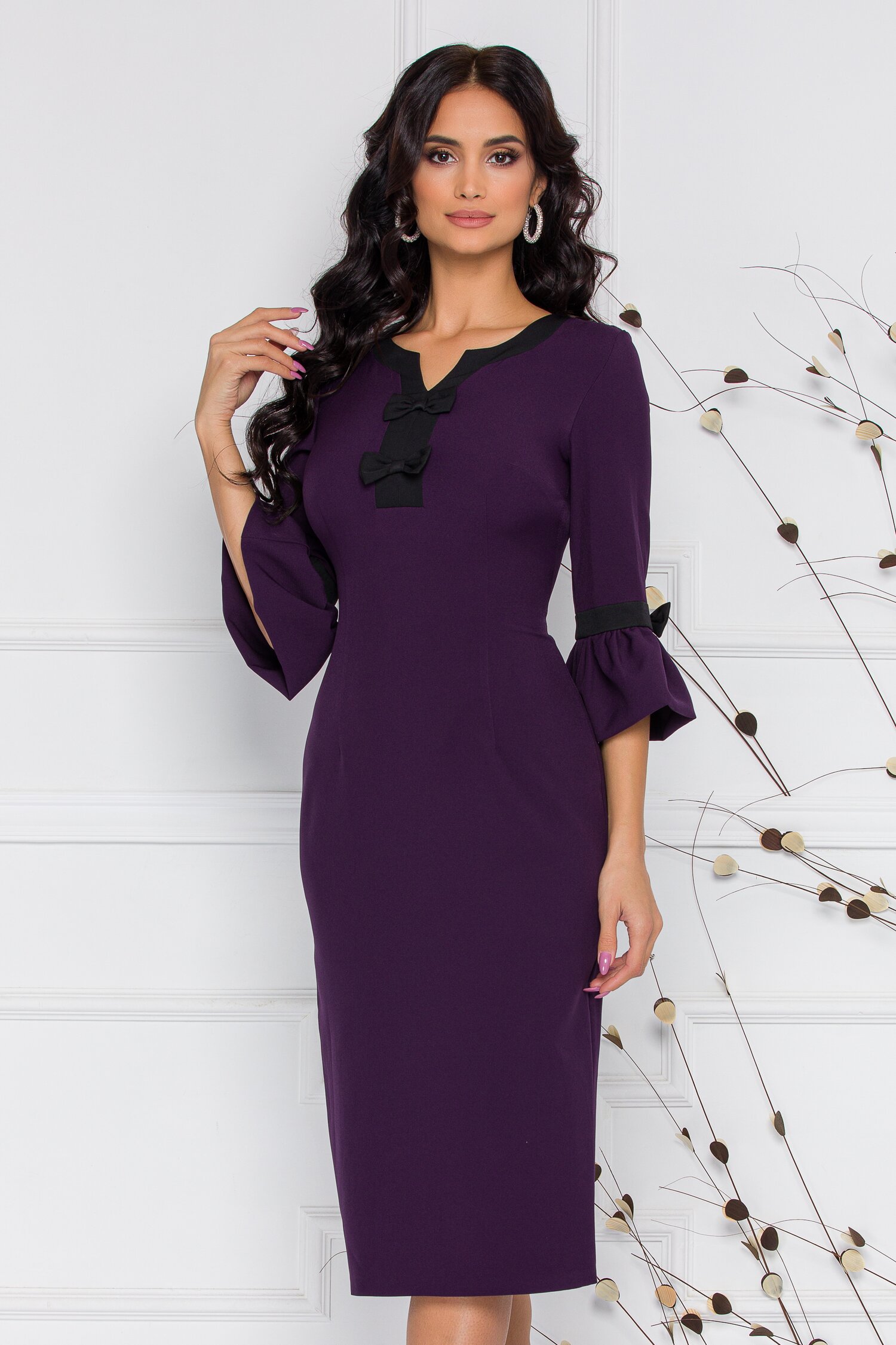 Rochie Erica mov cu maneci clopot si fundite negre