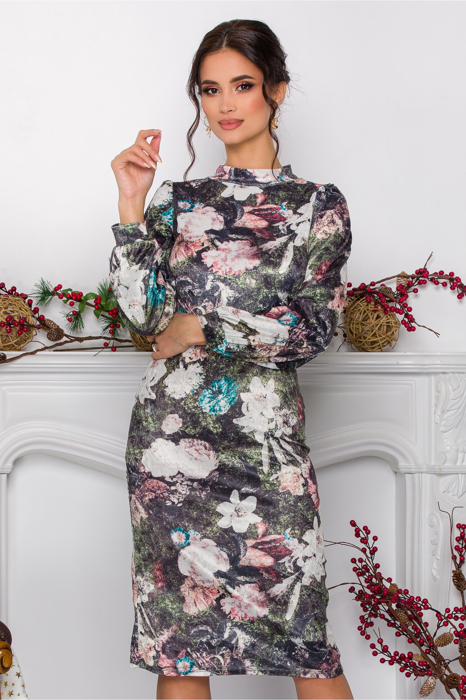 Rochie Silva kaki cu flori din material catifelat