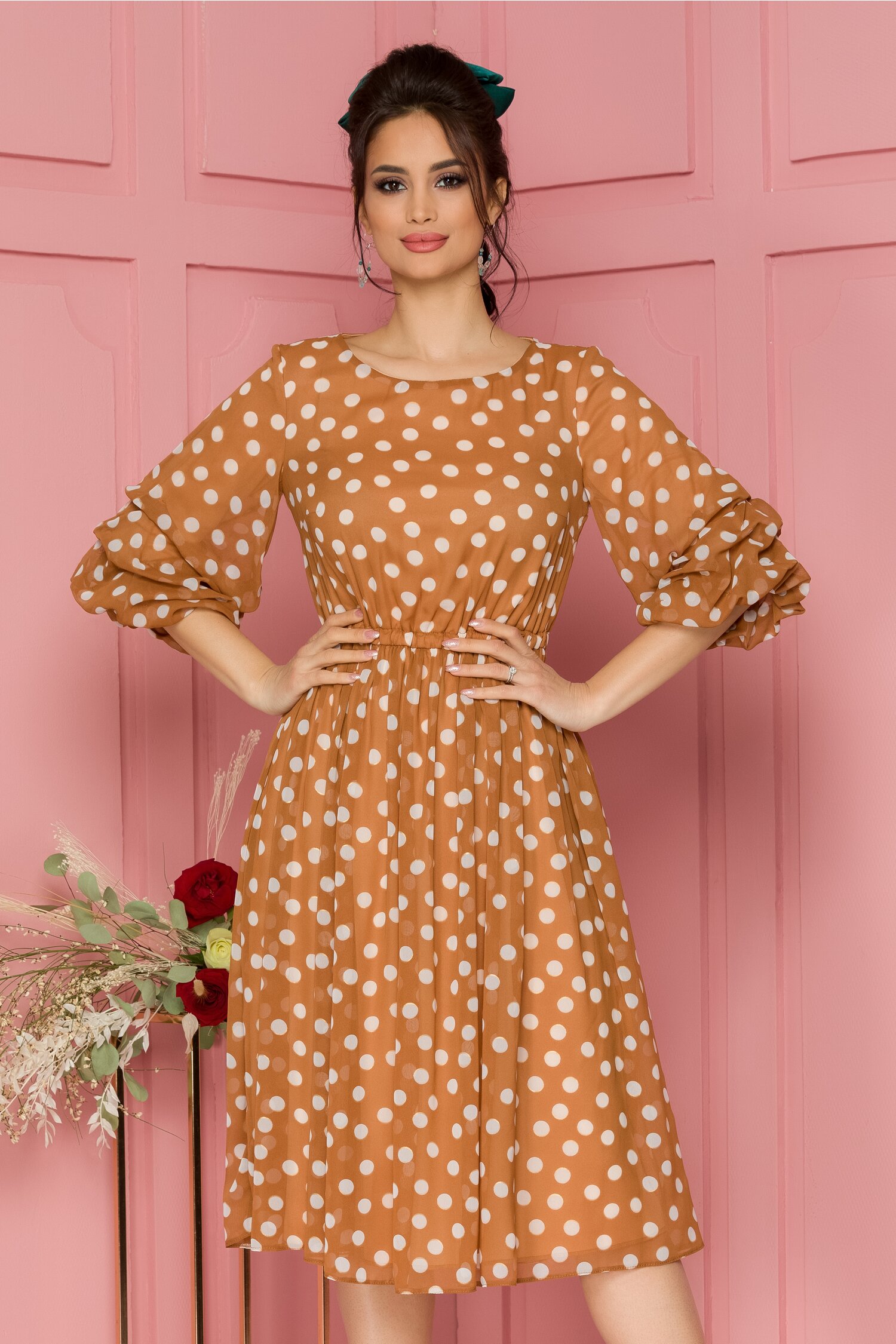 Rochie LaDonna din voal maro cu buline