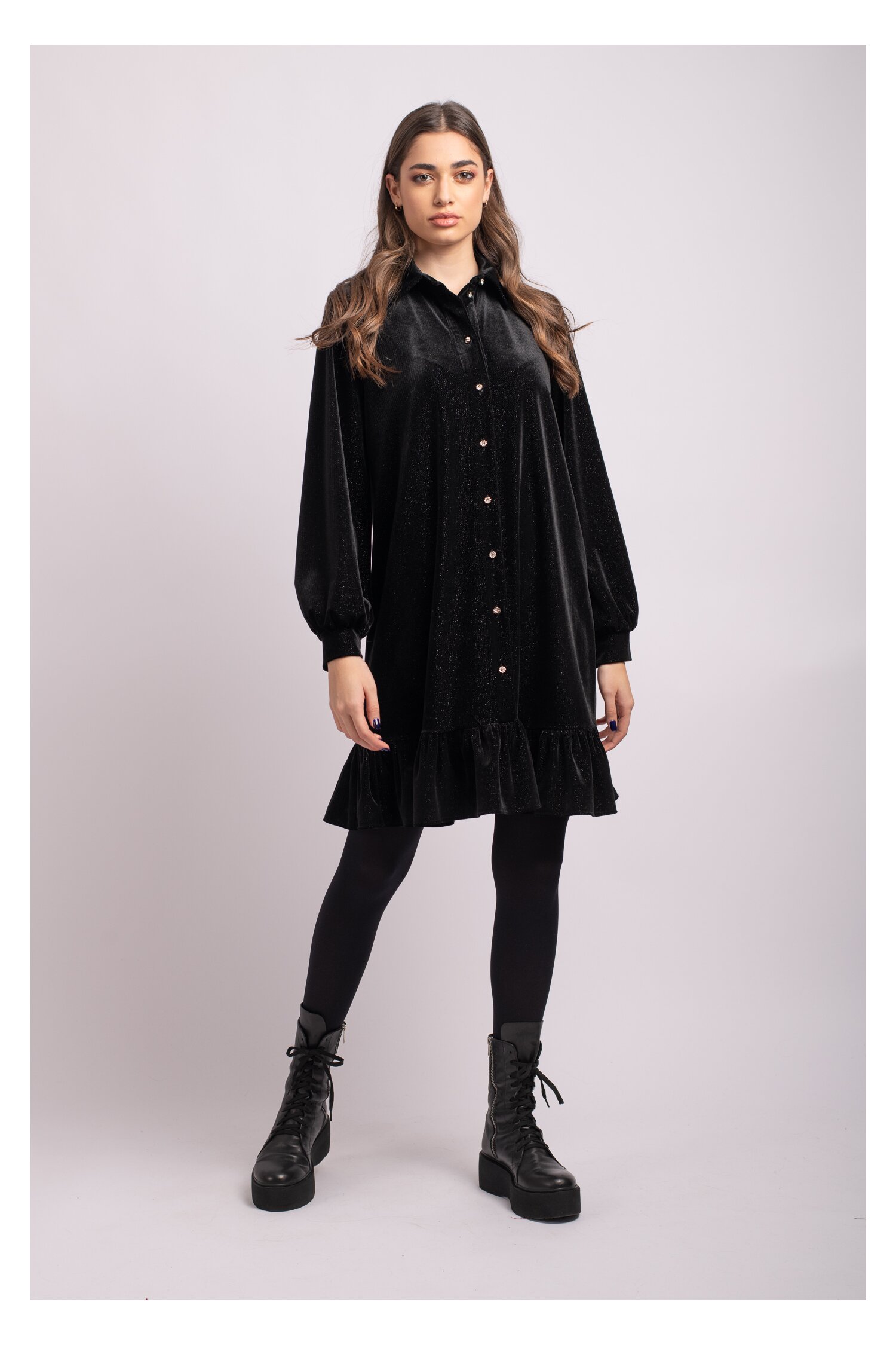 Rochie LaDonna neagra tip camasa din catifea cu insertii din fir lurex