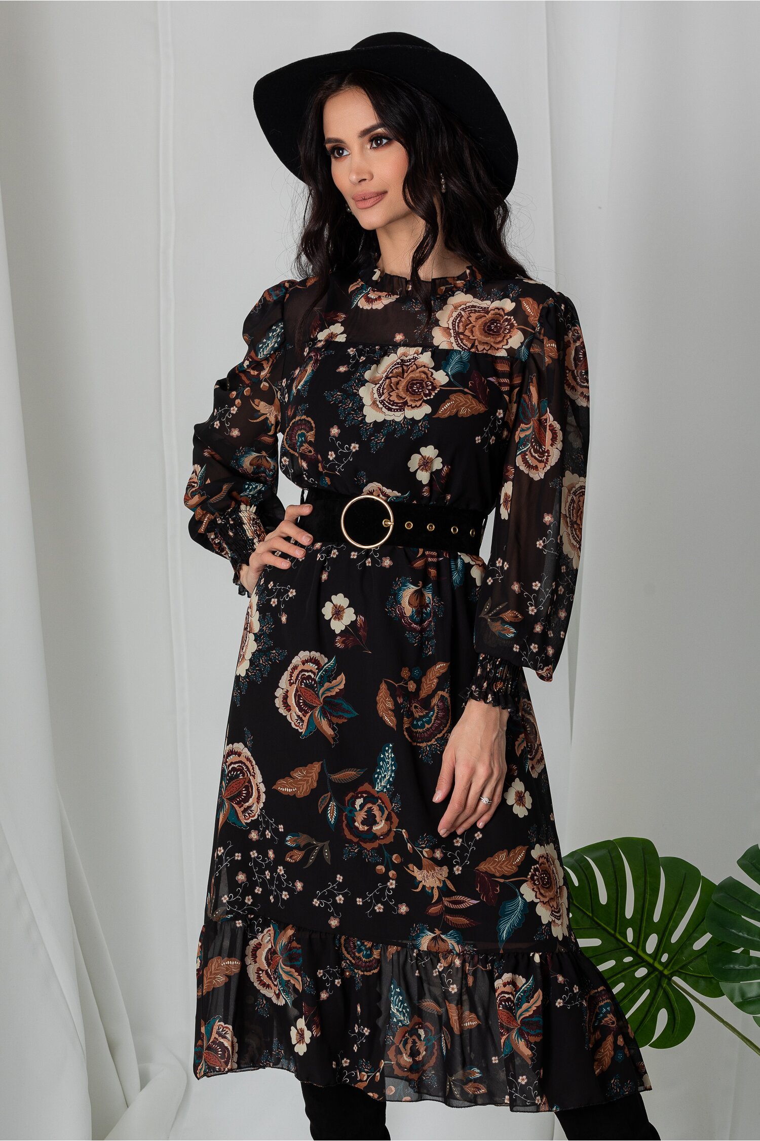 Rochie Lia neagra cu imprimeuri florale maro