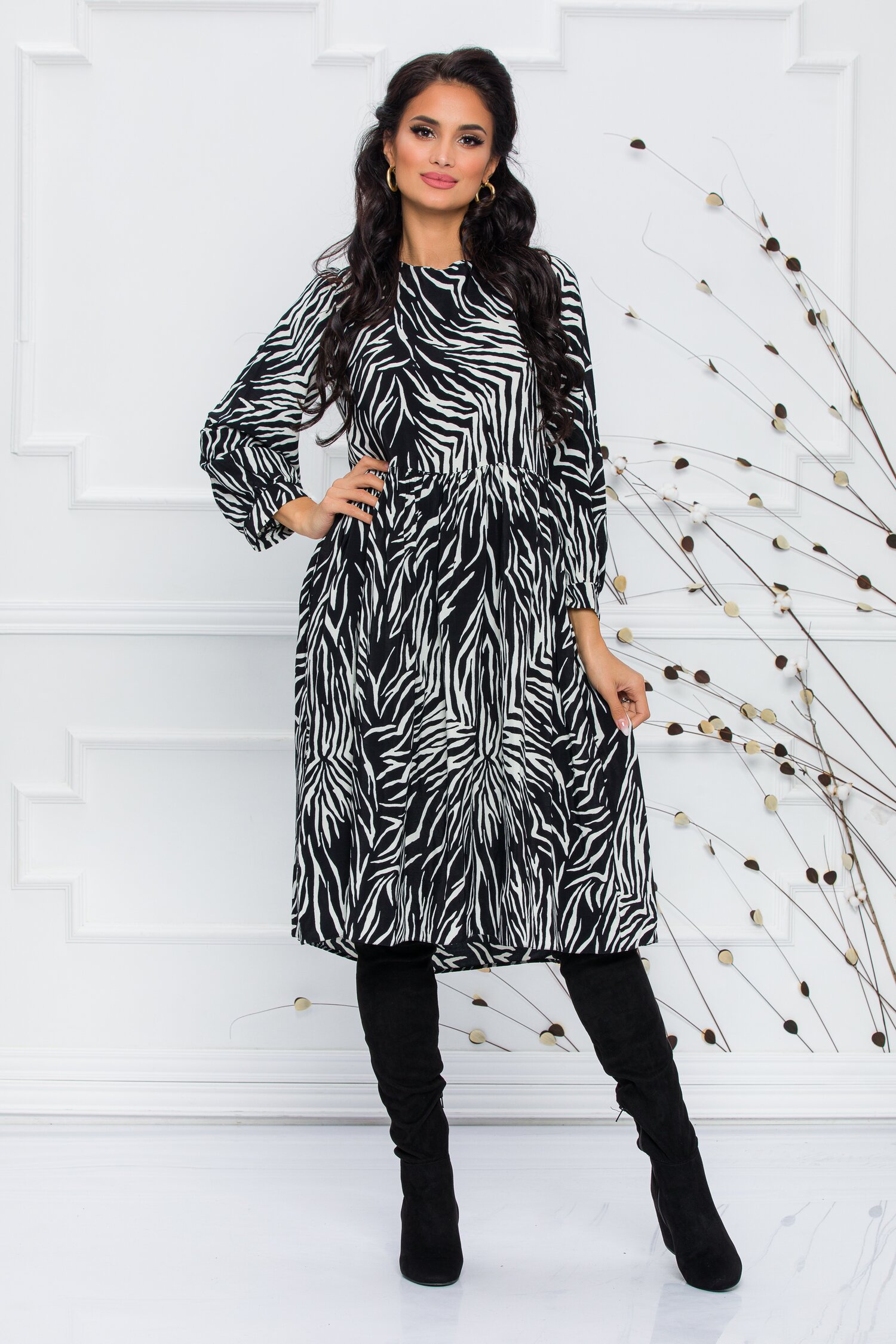 Rochie Margo cu imprimeu zebra alb-negru