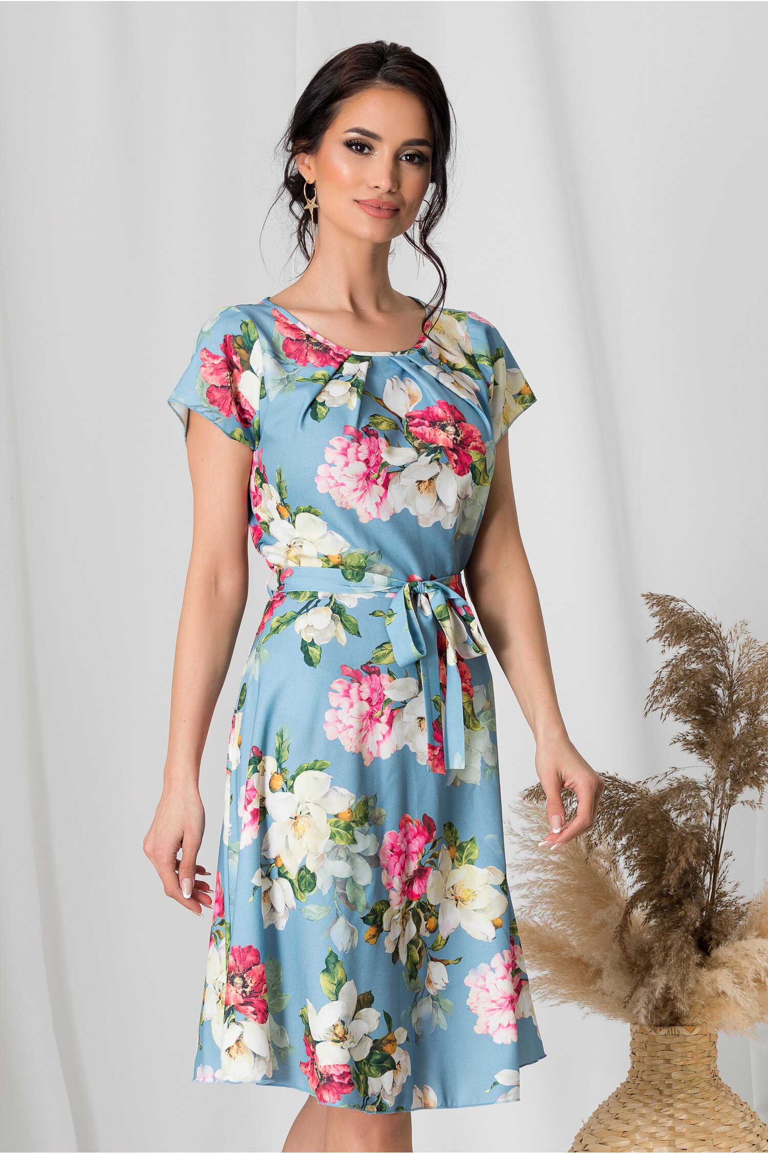 Rochie Missa bleu cu flori roz