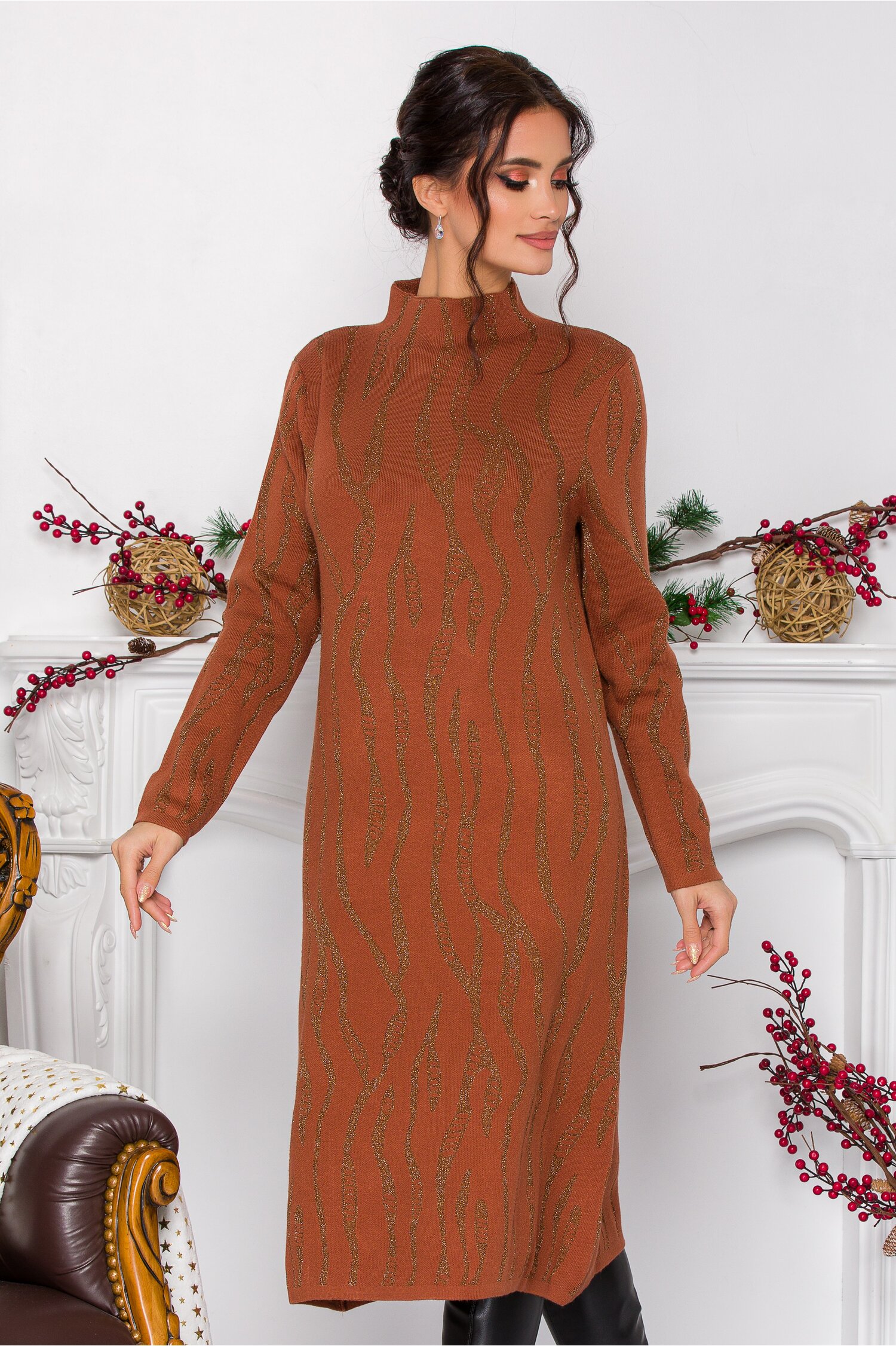 Rochie Morghy caramizie cu insertii din fir lurex