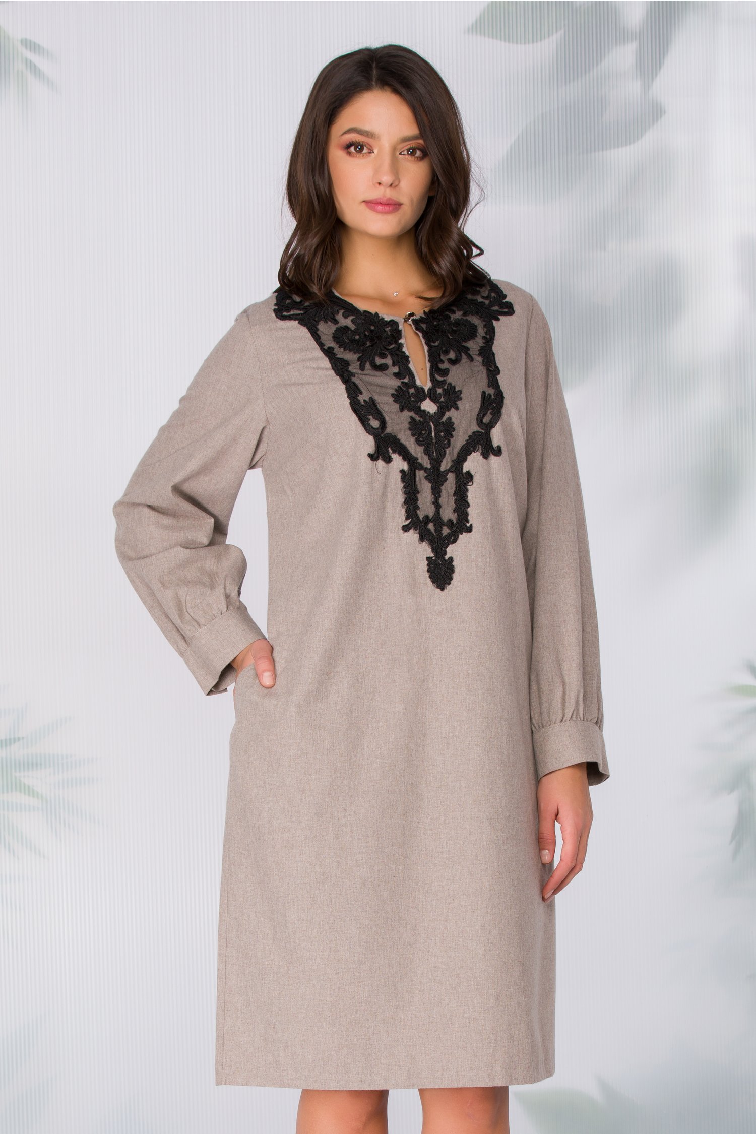 Rochie nazira gri-bej cu insertii din broderie florala