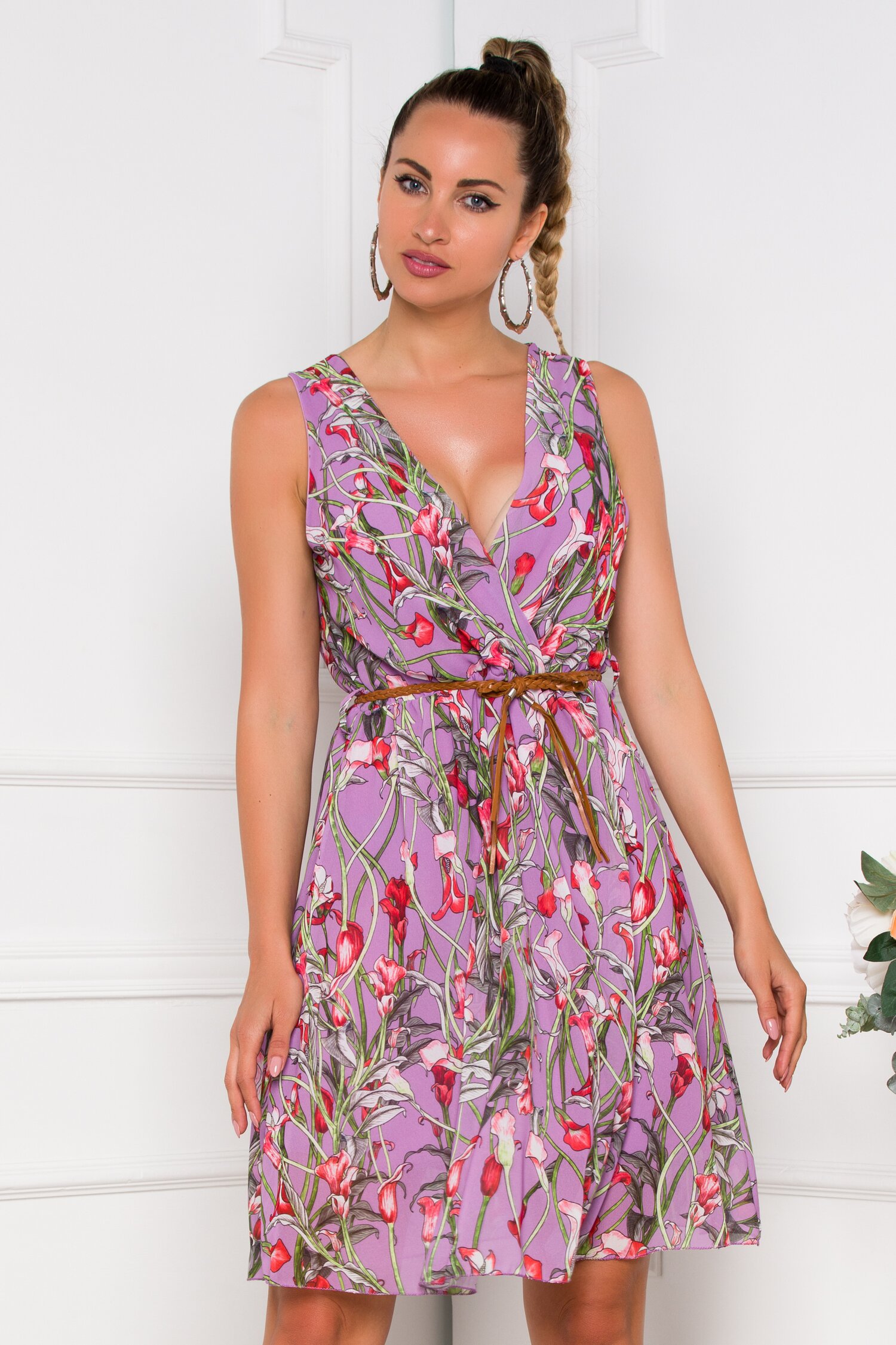 Rochie Patrice lila cu imprimeuri florale rosii