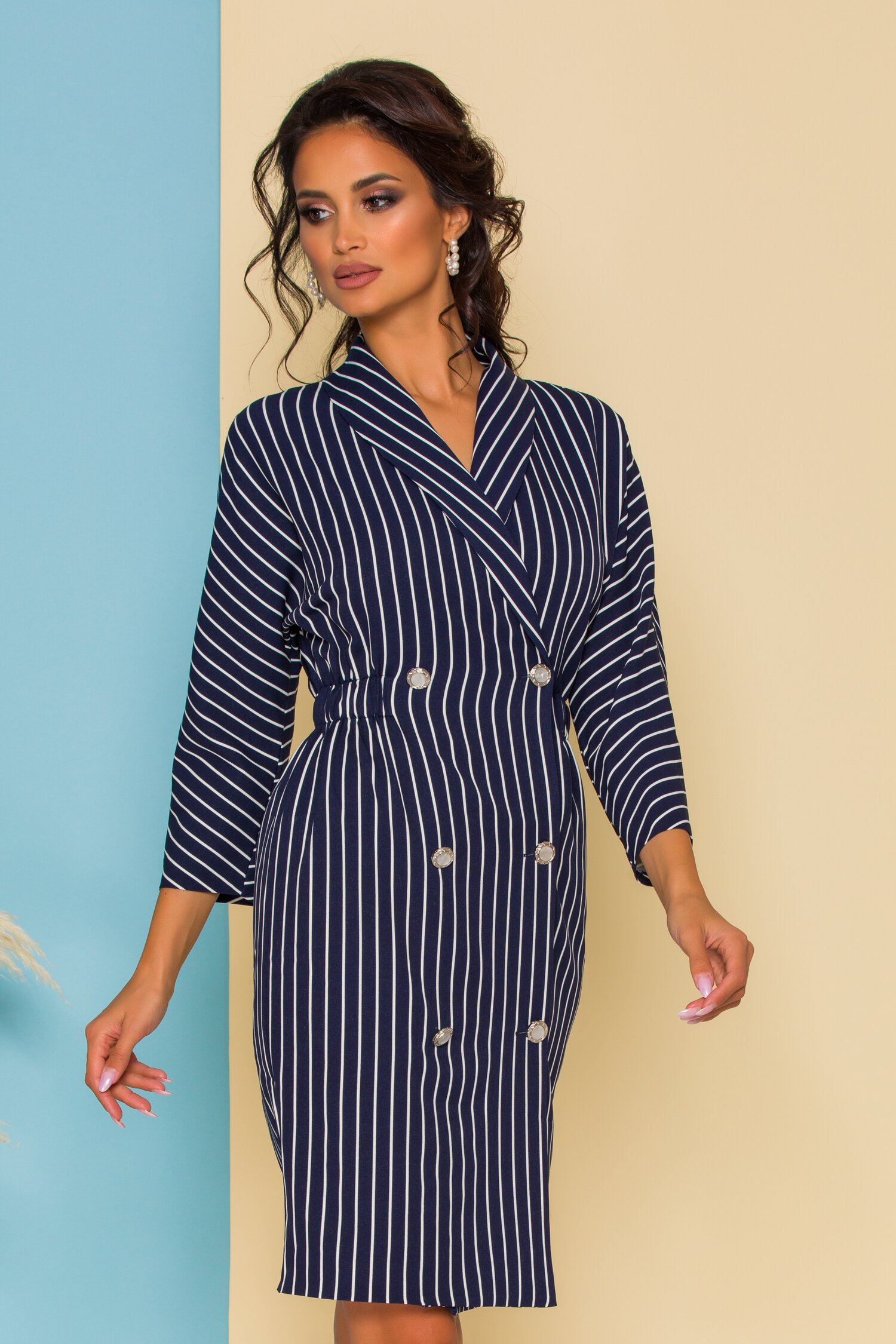 Rochie Vanya bleumarin tip sacou cu imprimeu in dungi