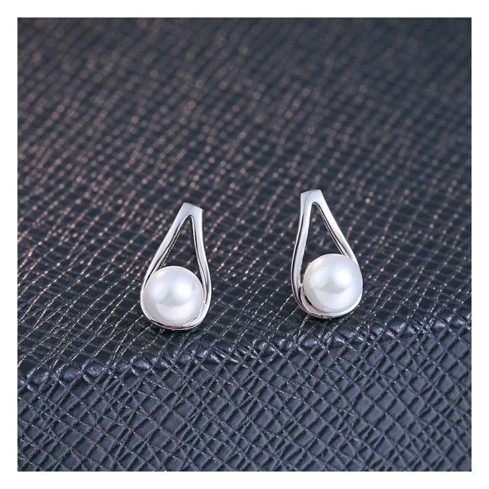 Cercei din argint fine pearls