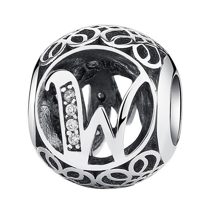 Talisman din argint cu litera w