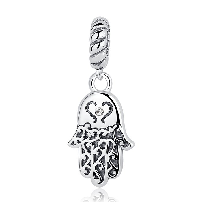 Talisman din argint sub forma de pandantiv cu hamsa