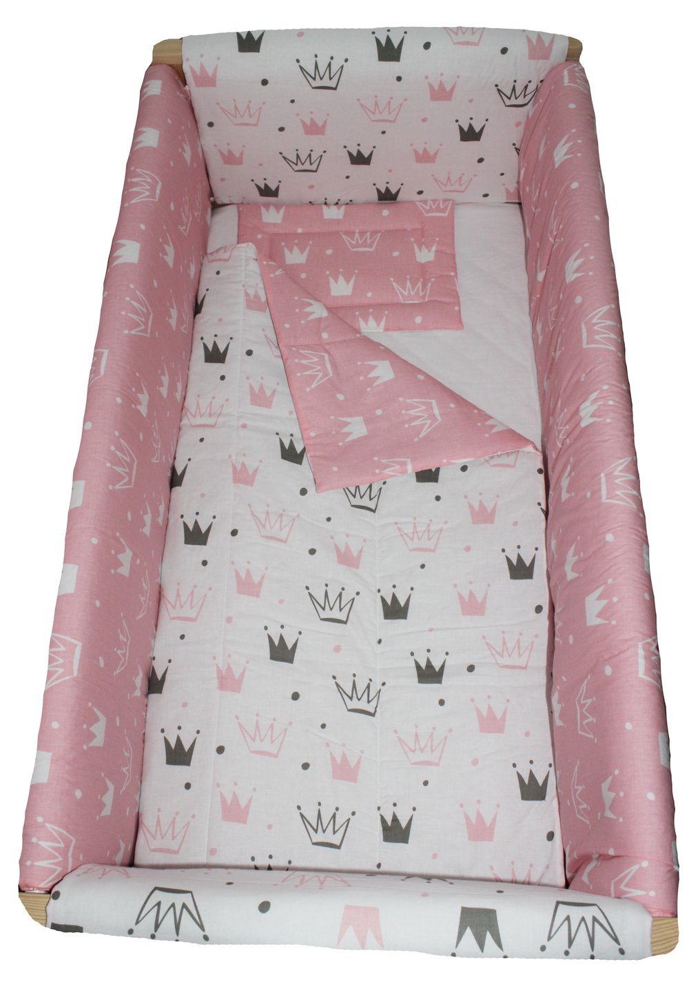 Lenjerie patut 7 piese, Maxi, doua fete, coronite roz,120x60cm