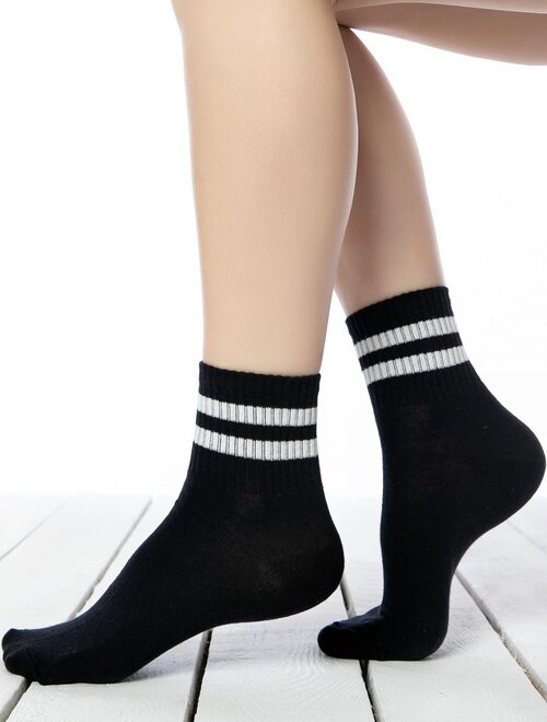 Sosete negre cu dungi albe socks concept 198brg-9