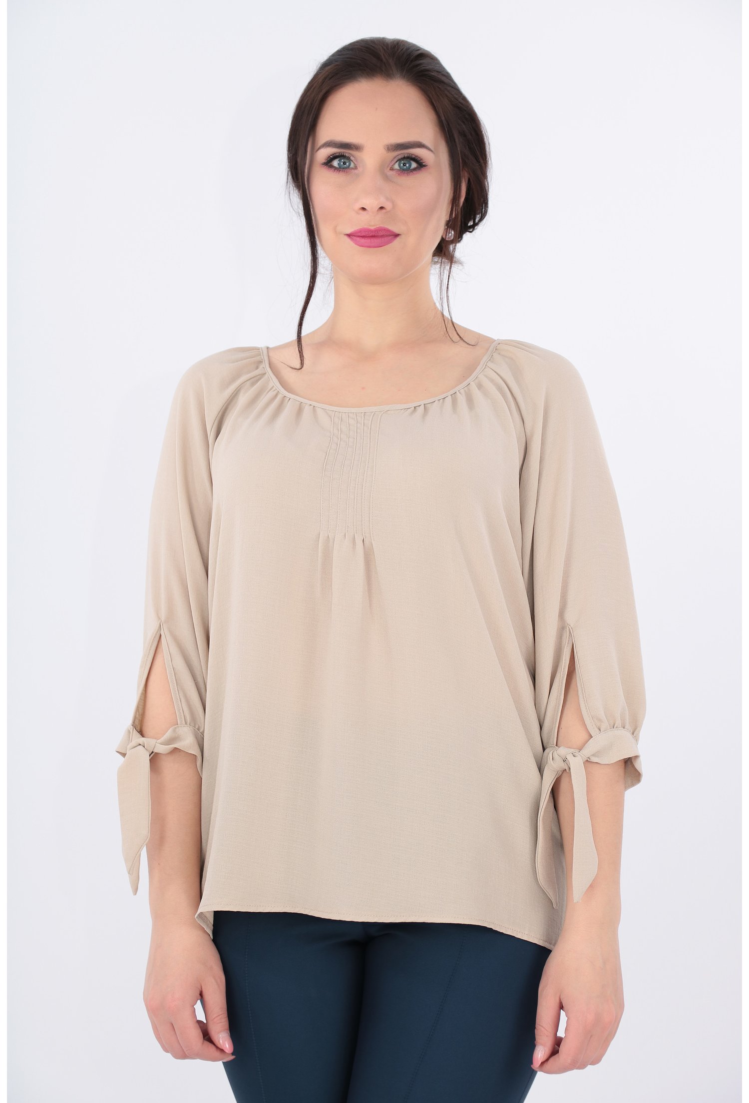 Bluza bej din vascoza