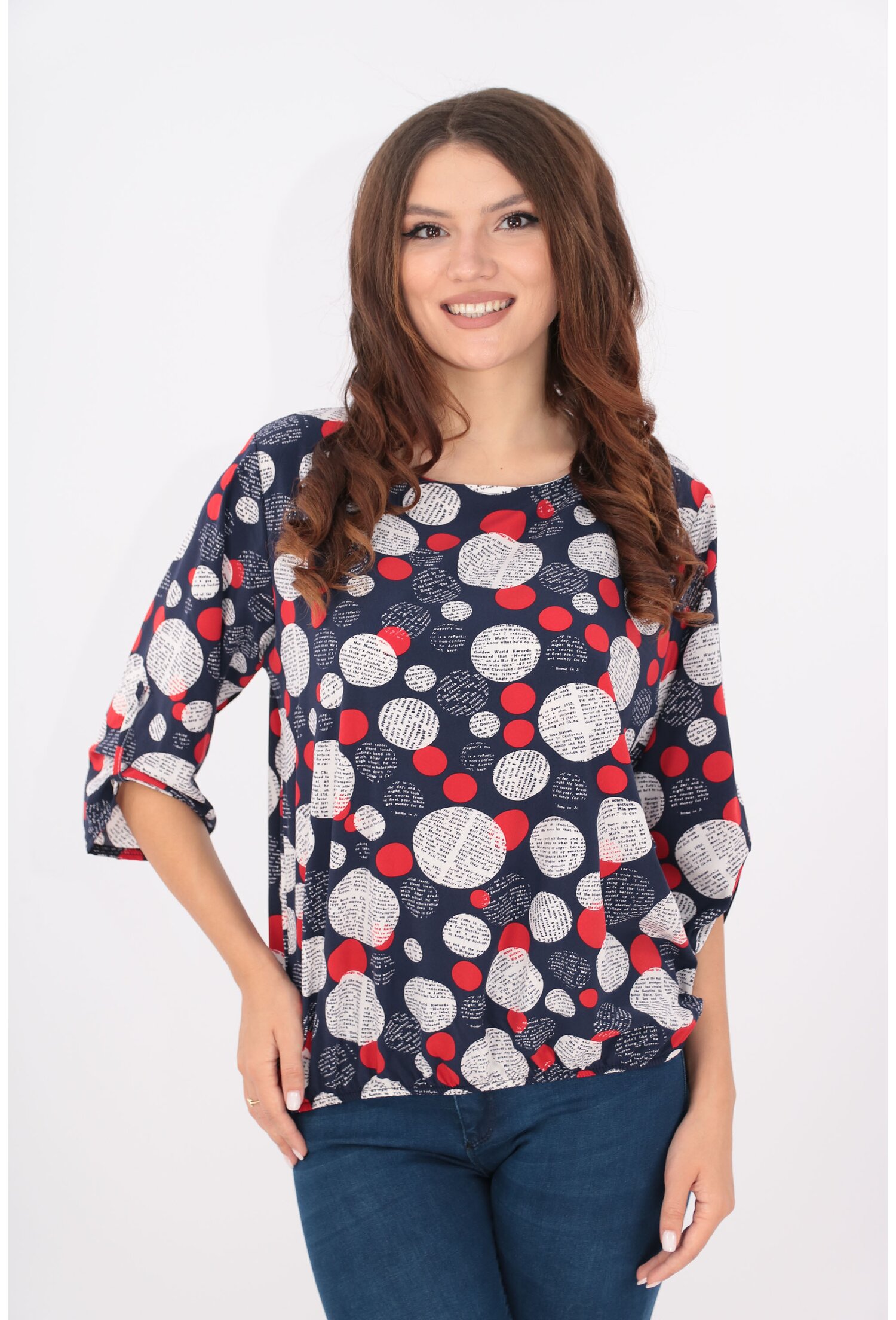 Bluza bleumarin cu buline maxi rosii