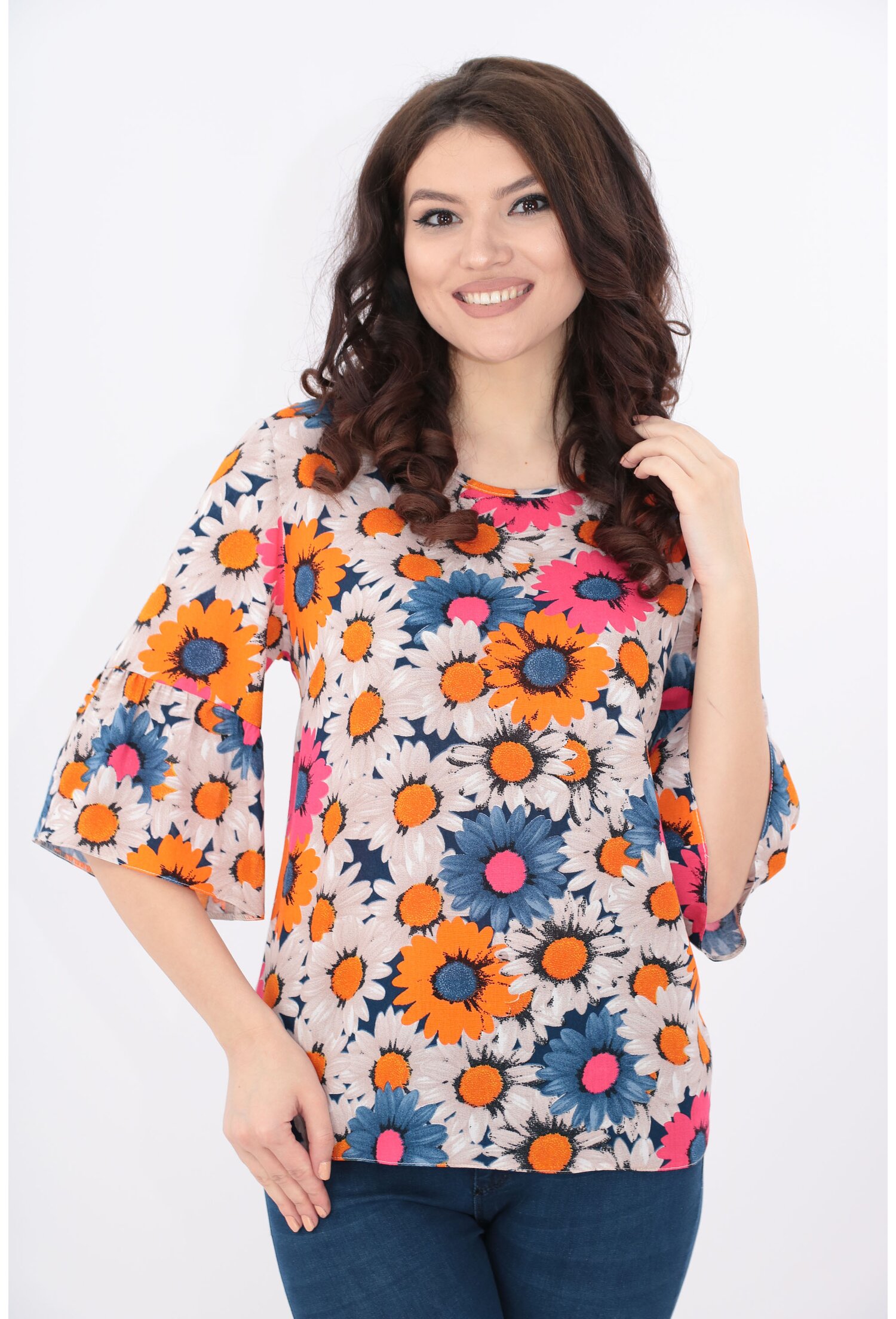 Bluza lejera cu print floral fucsia
