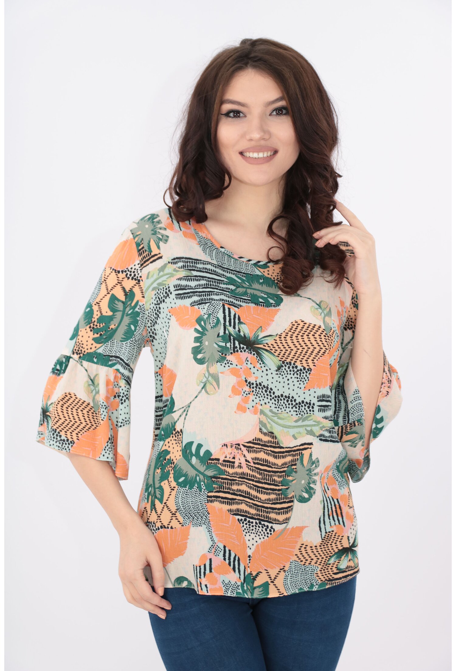 Bluza lejera cu print floral verde