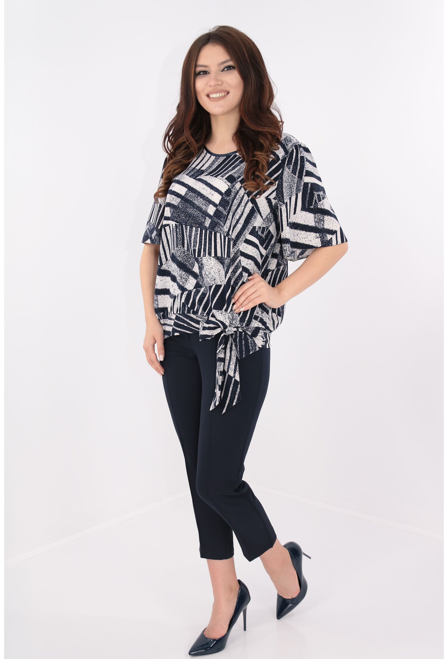 Costum elegant bluza si pantaloni bleumarin