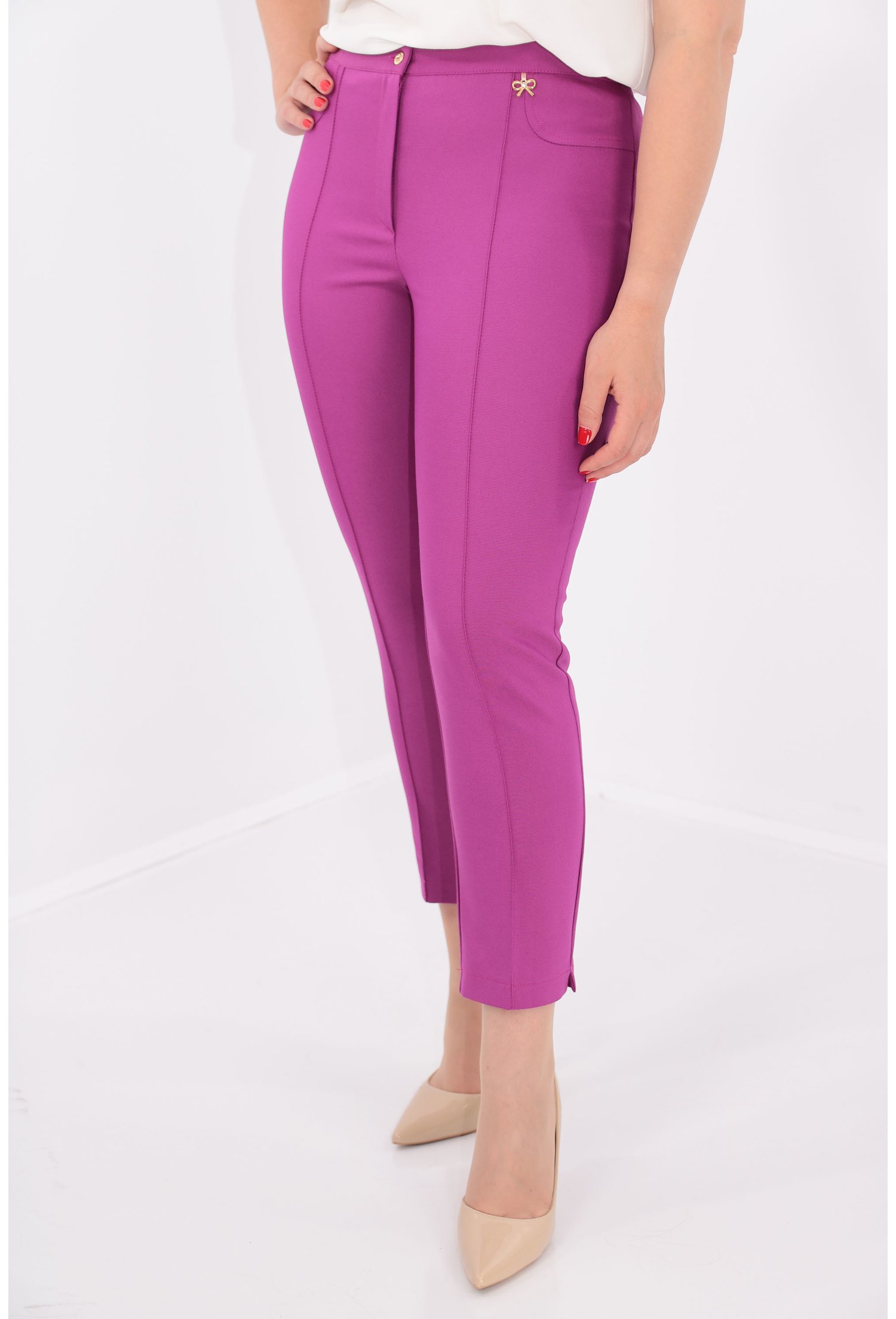 Pantaloni conici fucsia
