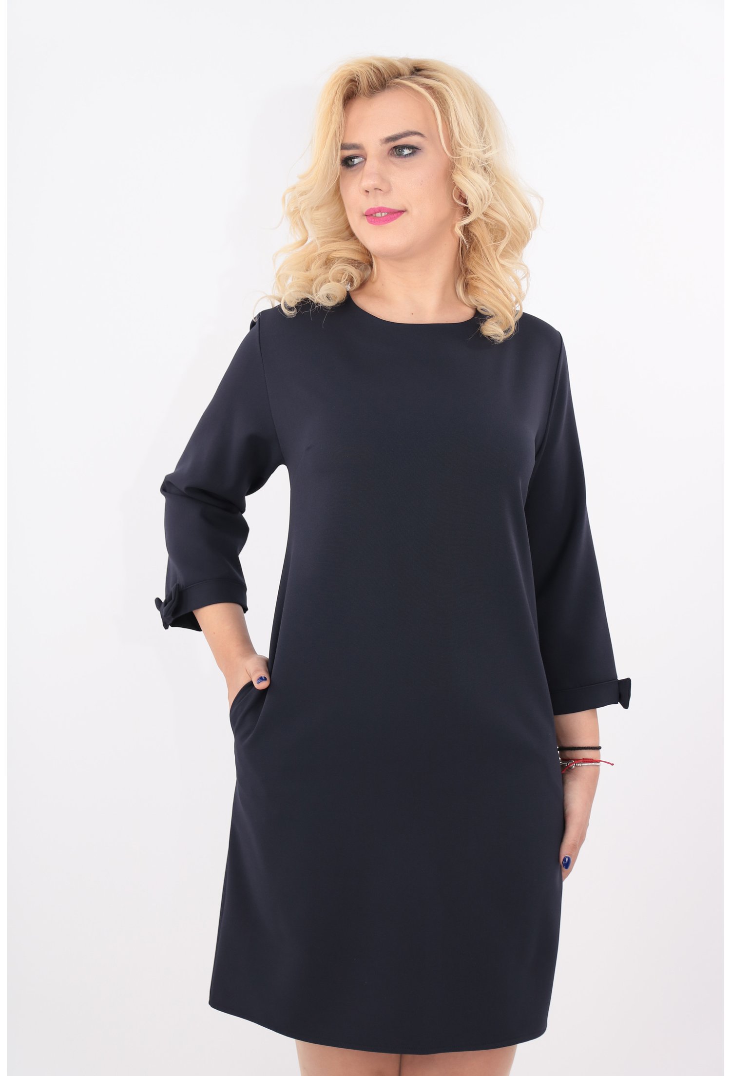 Rochie bleumarin cu fundite