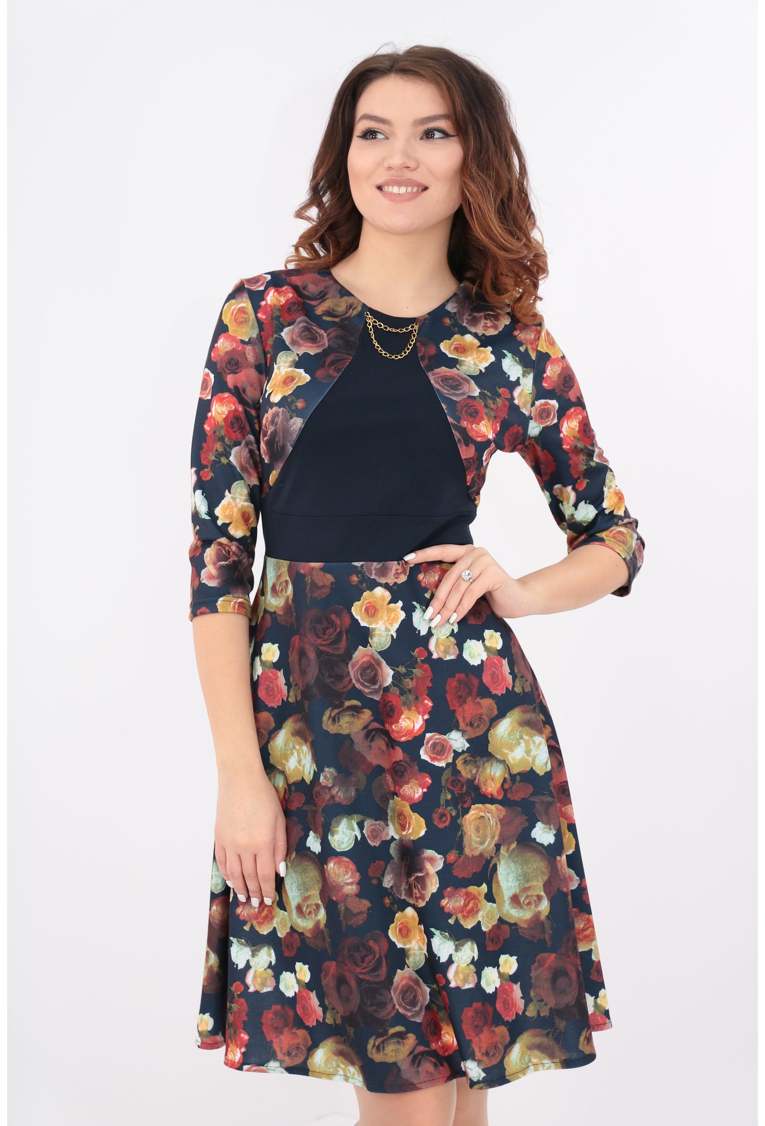 Rochie clos bleumarin cu imprimeu floral