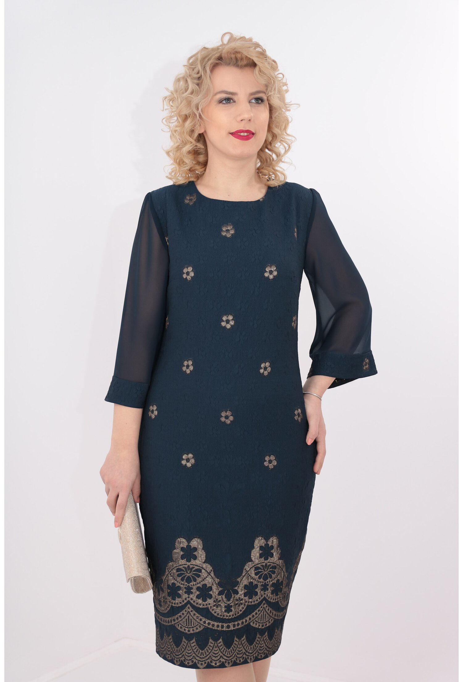 Rochie din brocard bleumarin cu maneci din voal