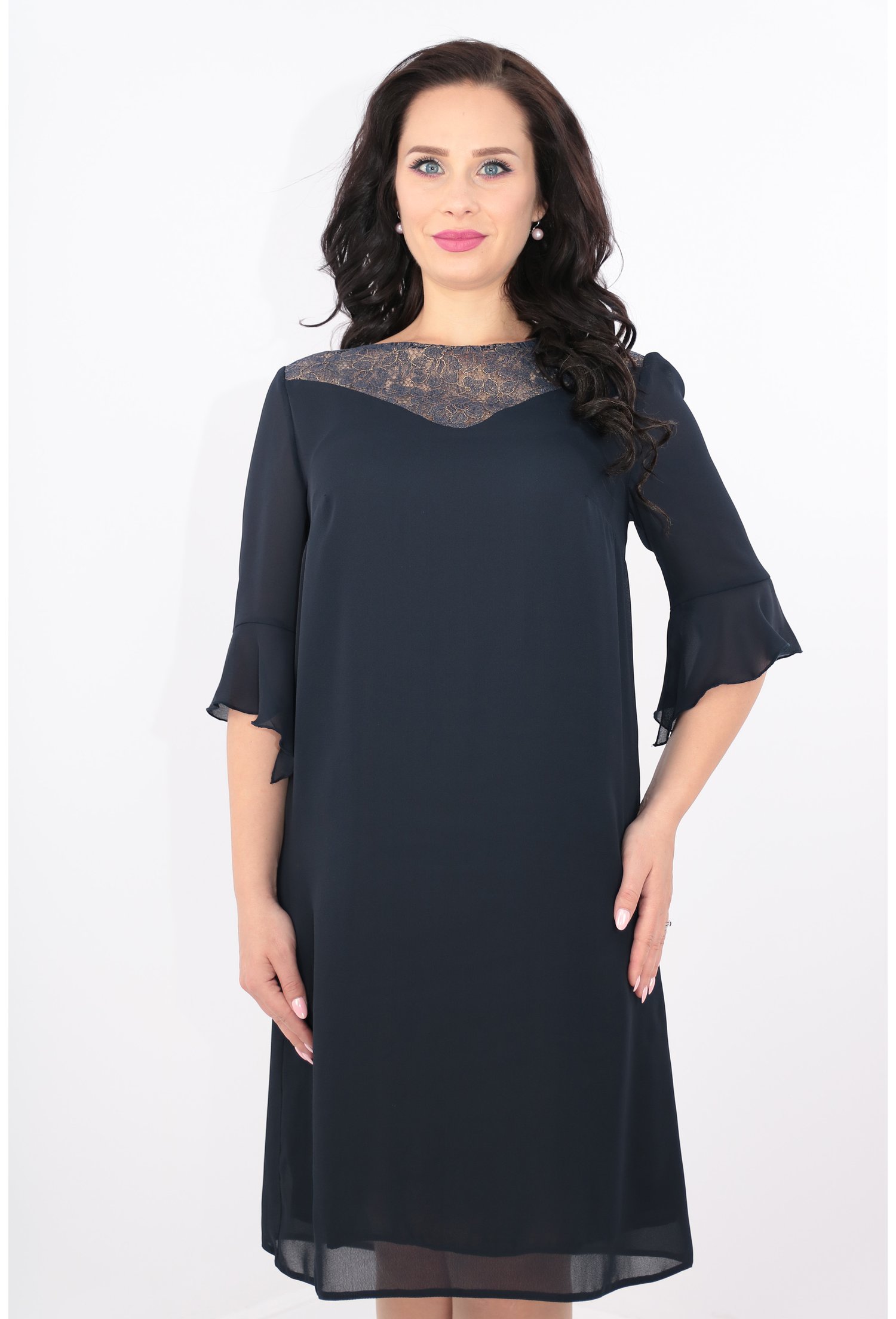 Rochie din voal bleumarin cu platca din dantela