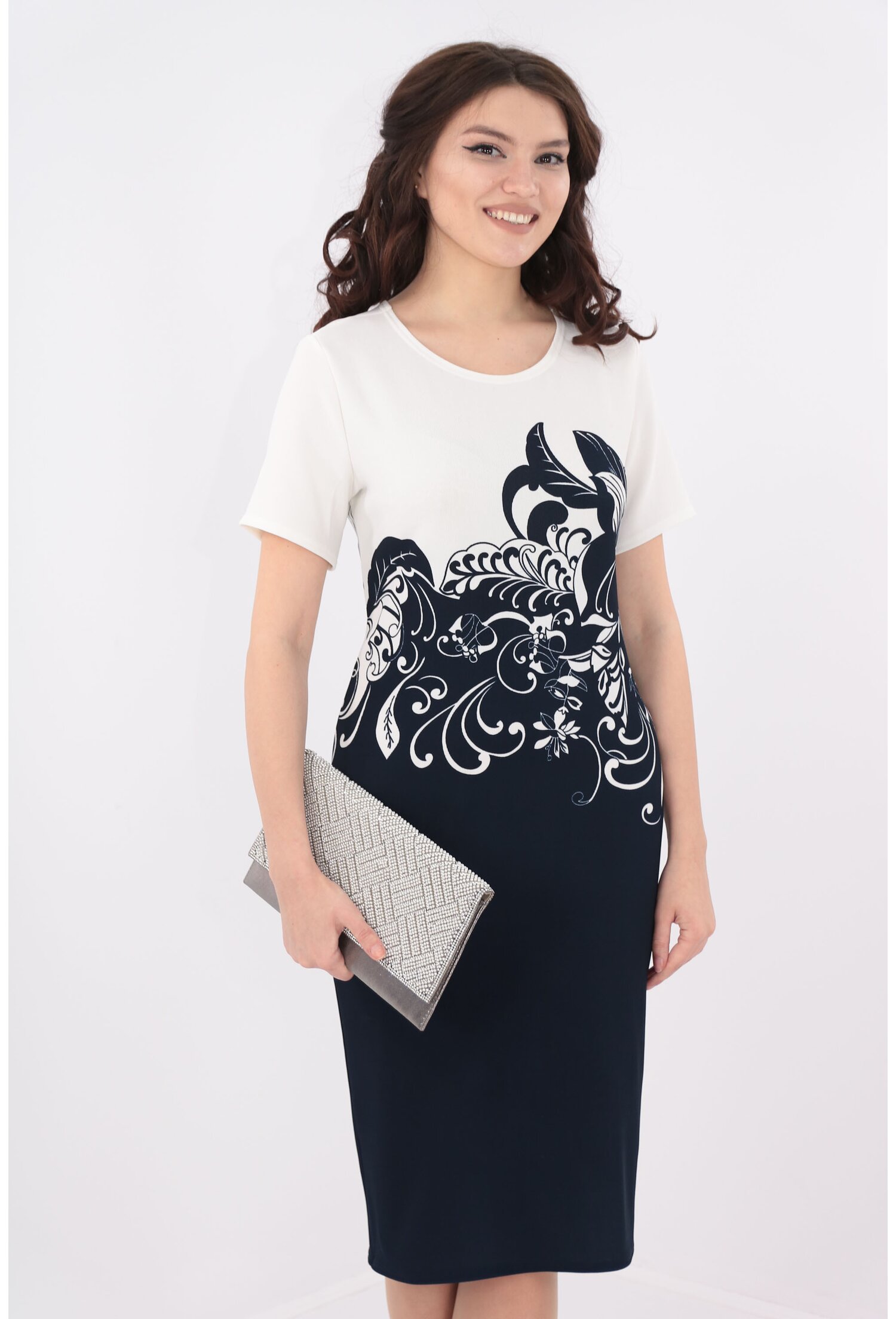 Rochie dreapta bleumarin-alba cu print floral