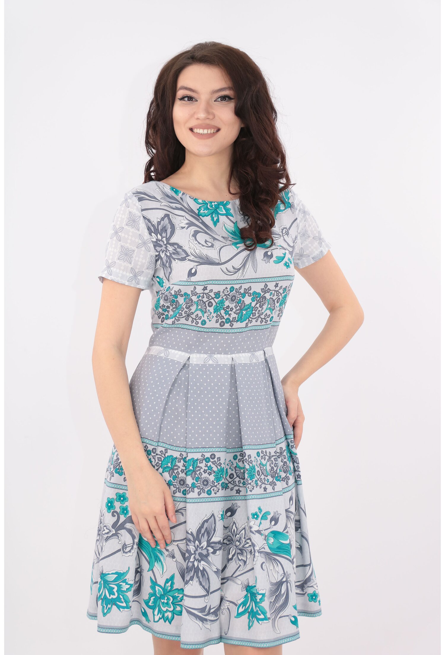 Rochie gri cu pliuri si bordura turcoaz