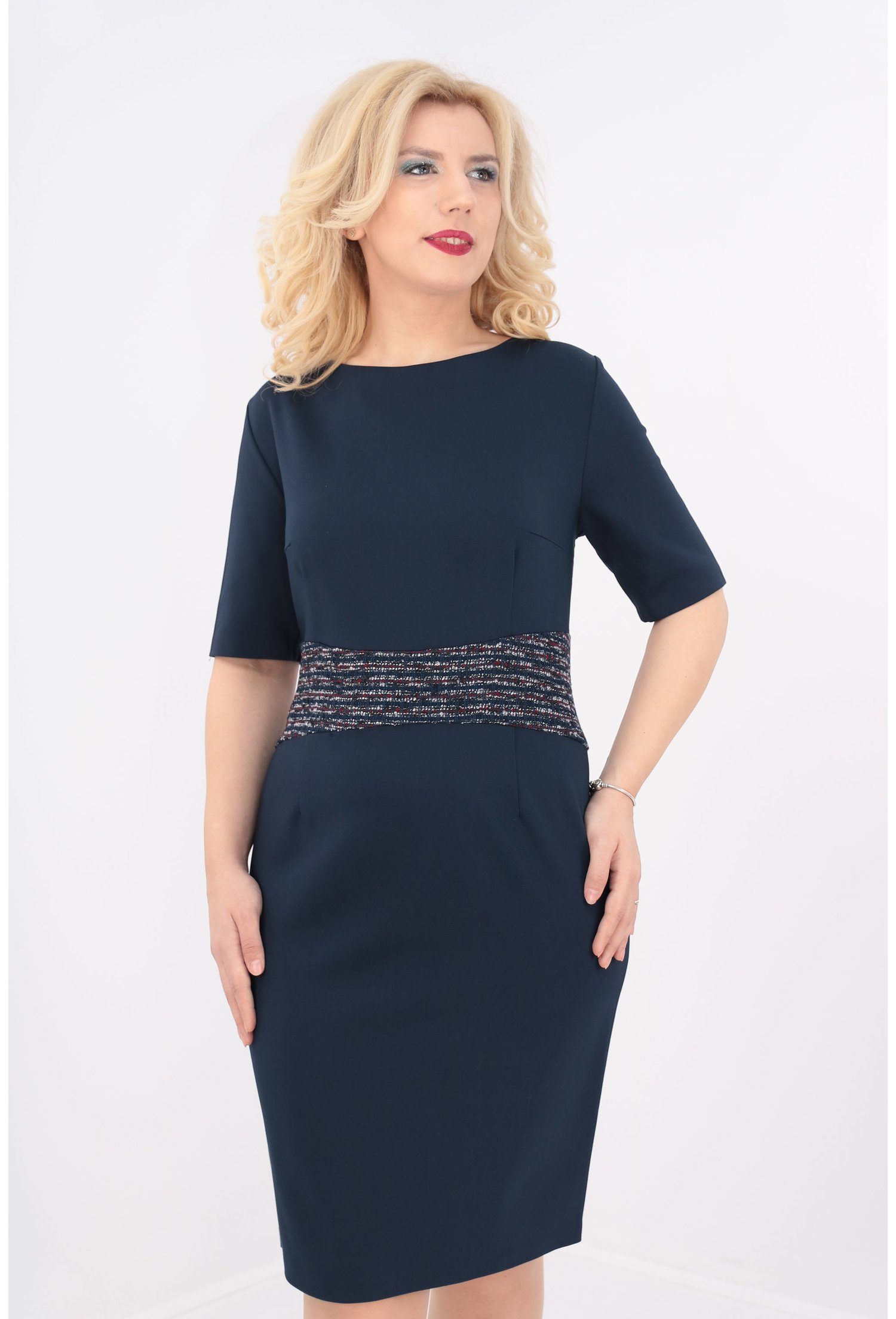 Rochie office bleumarin cu cordon din stofa colorata