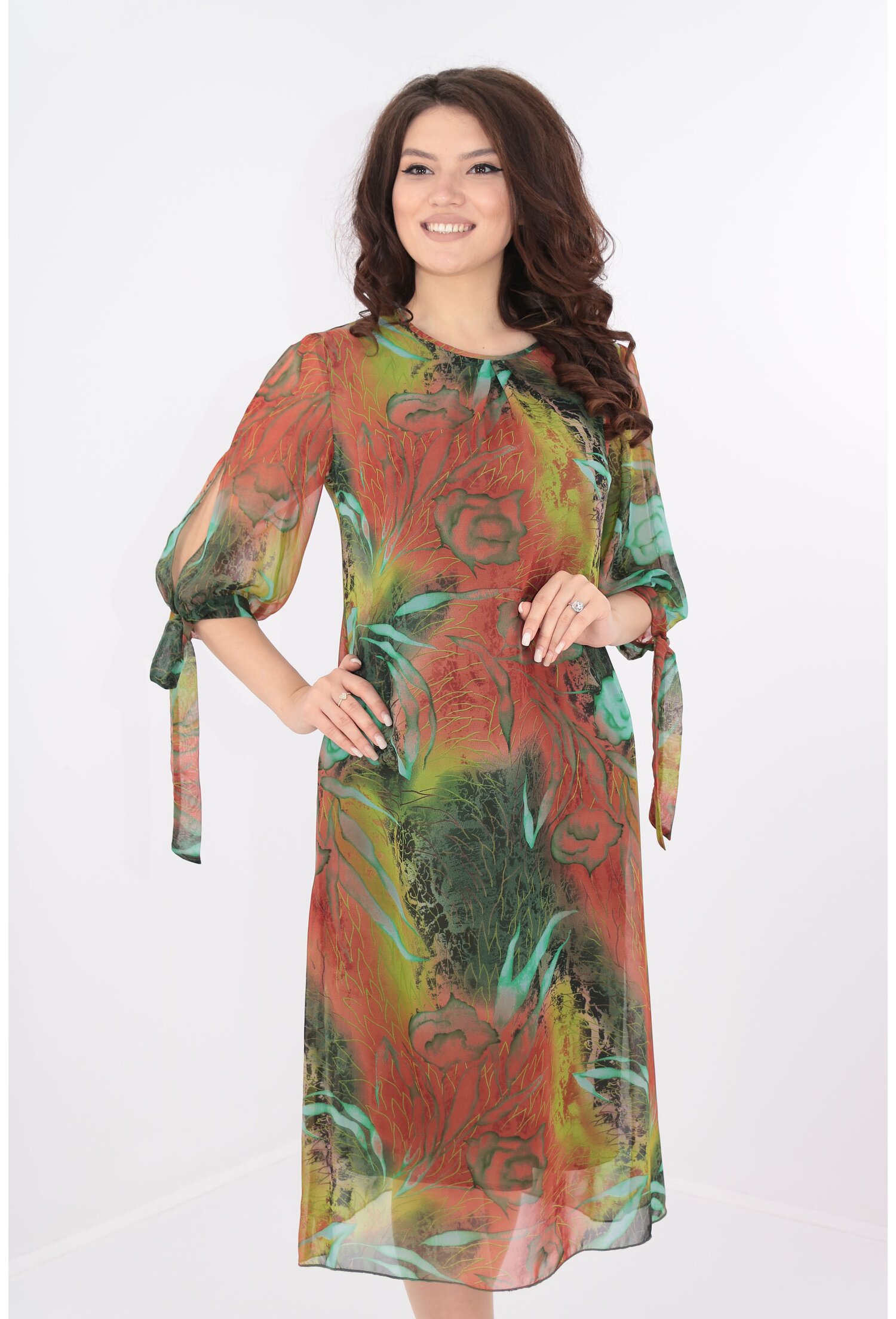 Rochie vaporoasa din voal caramiziu cu print floral