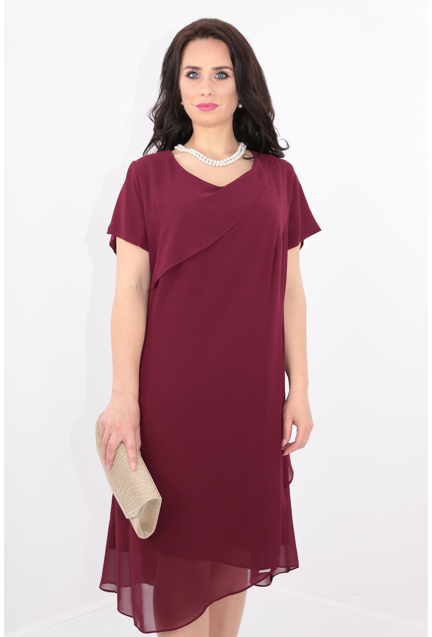 Rochie violet cu voaluri suprapuse