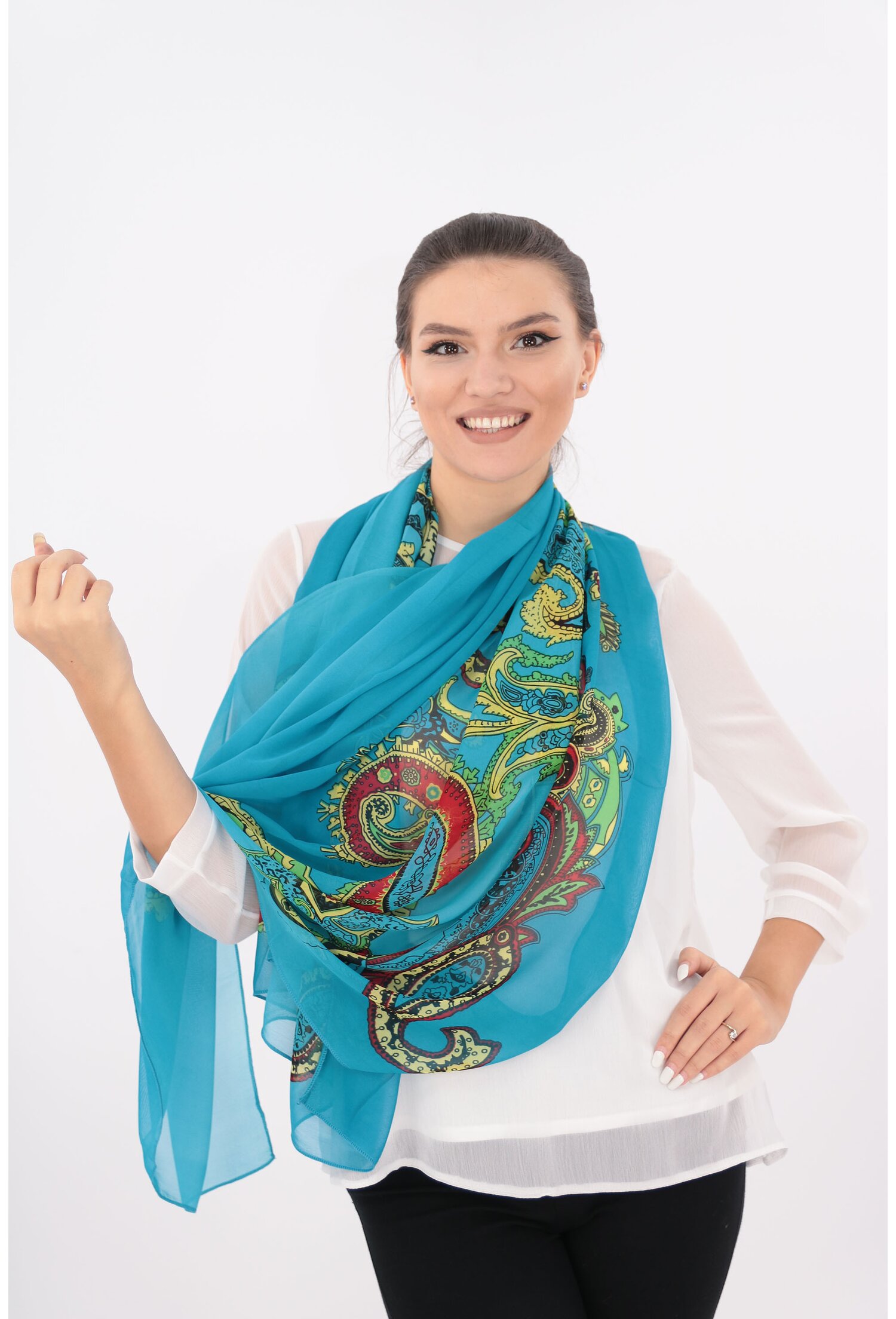 Sal albastru degrade cu desen abstract bordurat